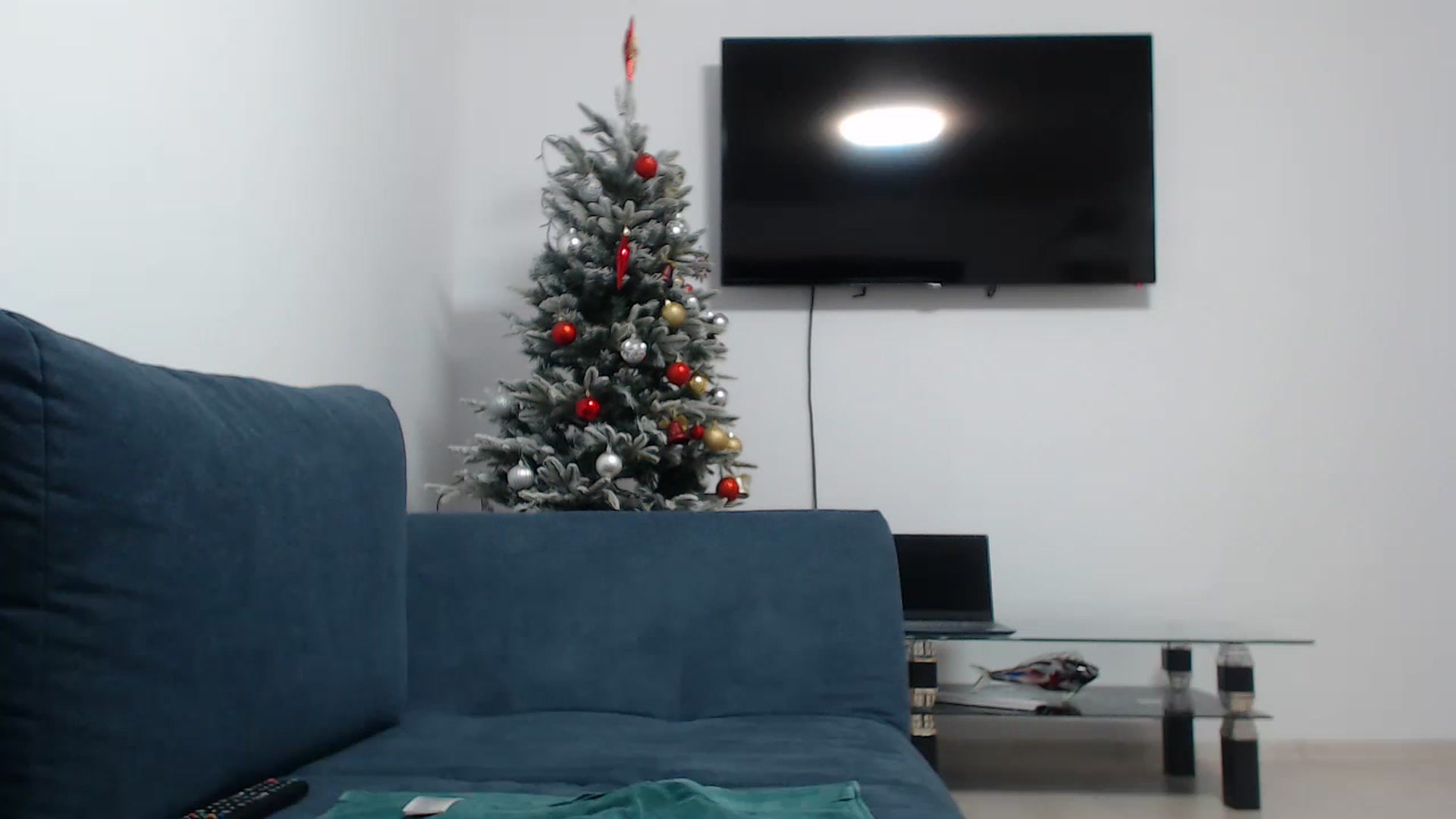 Gallery image thumbnail from Selene18a's myfreecams stream on, 03/08/2023, 19:29 image 4 of 20