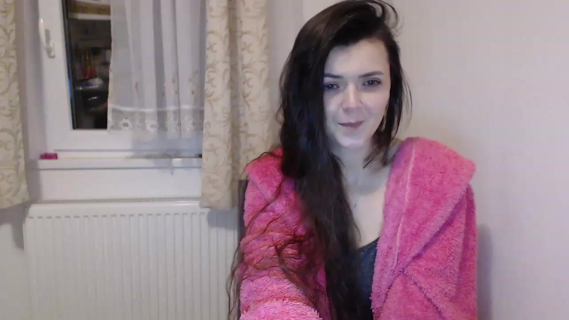 Gallery image thumbnail from Selene18a's myfreecams stream on, 04/17/2023, 21:48 image 10 of 20