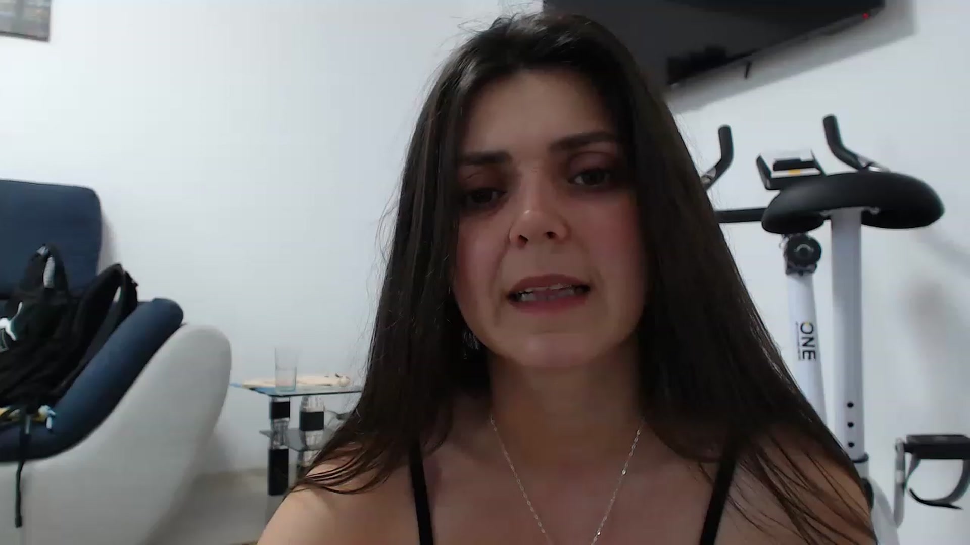 Gallery image thumbnail from Selene18a's myfreecams stream on, 06/11/2023, 14:00 image 9 of 20