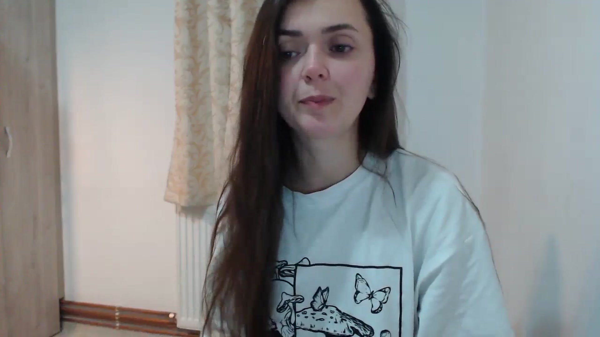 Gallery image thumbnail from Selene18a's myfreecams stream on, 10/22/2023, 17:56 image 4 of 20