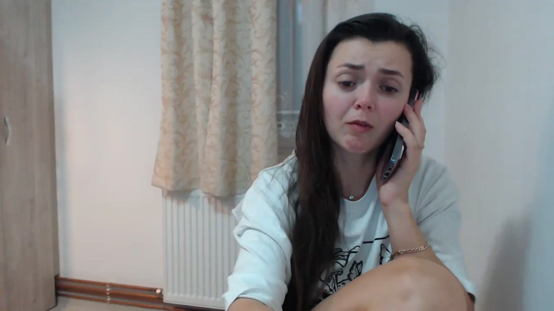 Gallery image thumbnail from Selene18a's myfreecams stream on, 10/22/2023, 17:56 image 2 of 20