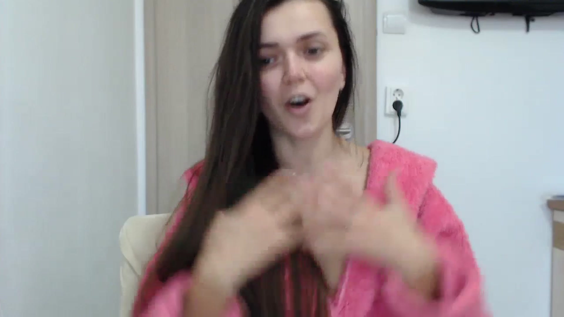 Gallery image thumbnail from Selene18a's myfreecams stream on, 10/29/2023, 14:12 image 9 of 20