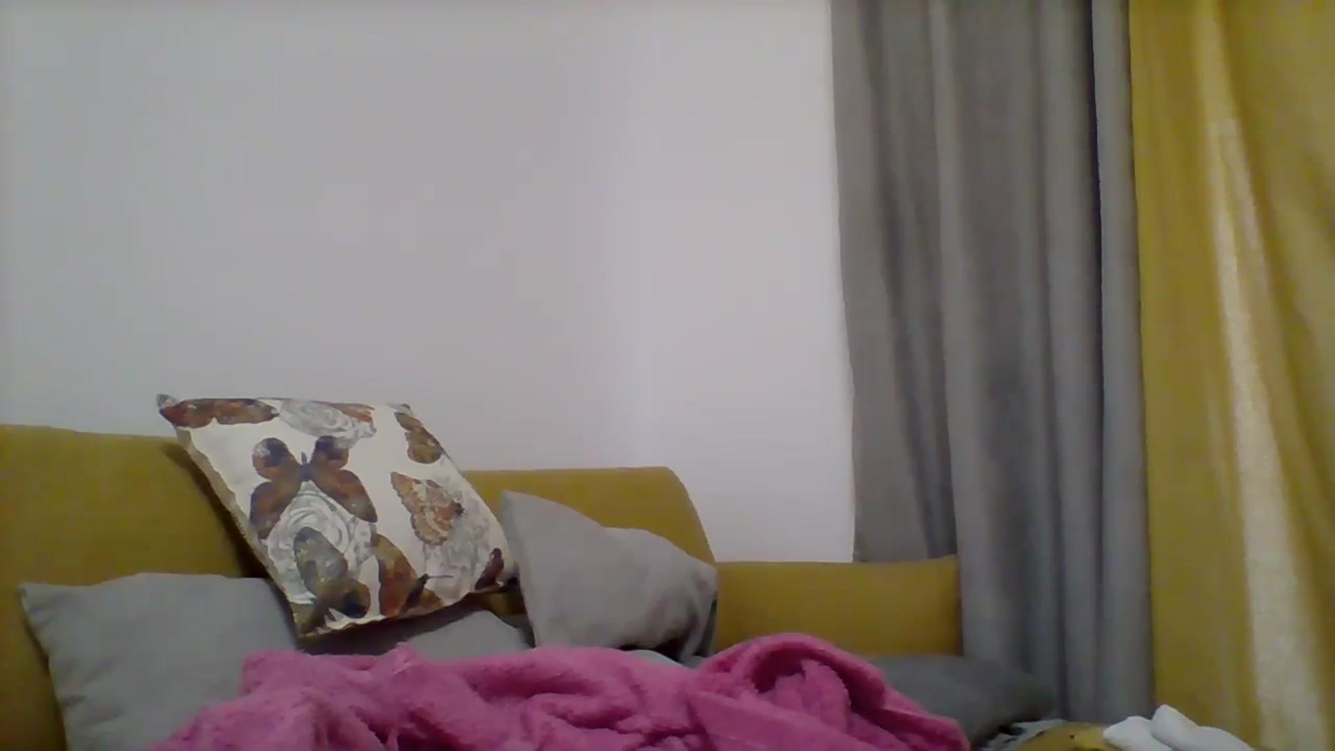 Gallery image thumbnail from Selene18a's myfreecams stream on, 12/25/2023, 11:02 image 6 of 20