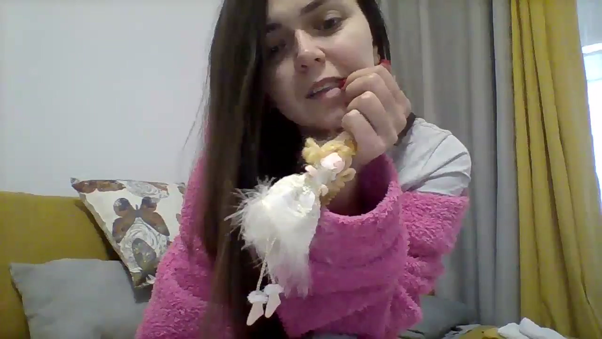 Gallery image thumbnail from Selene18a's myfreecams stream on, 12/25/2023, 11:02 image 3 of 20