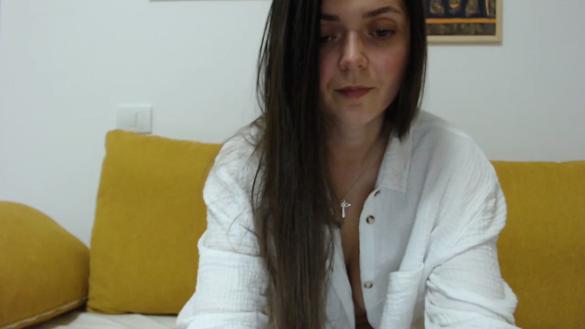 Gallery image thumbnail from Selene18a's myfreecams stream on, 04/24/2024, 19:23 image 20 of 20