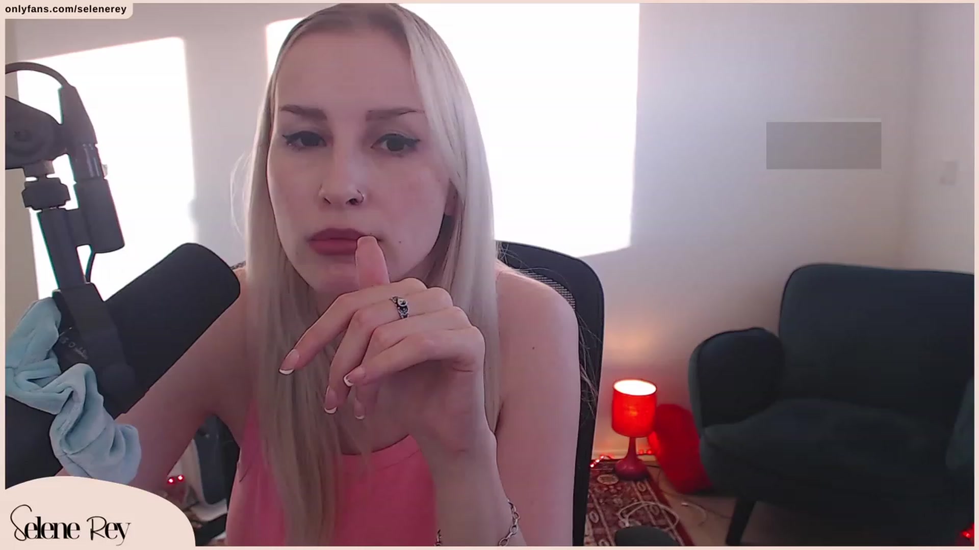 Gallery image thumbnail from SeleneRey's myfreecams stream on, 09/26/2023, 16:24 image 13 of 20