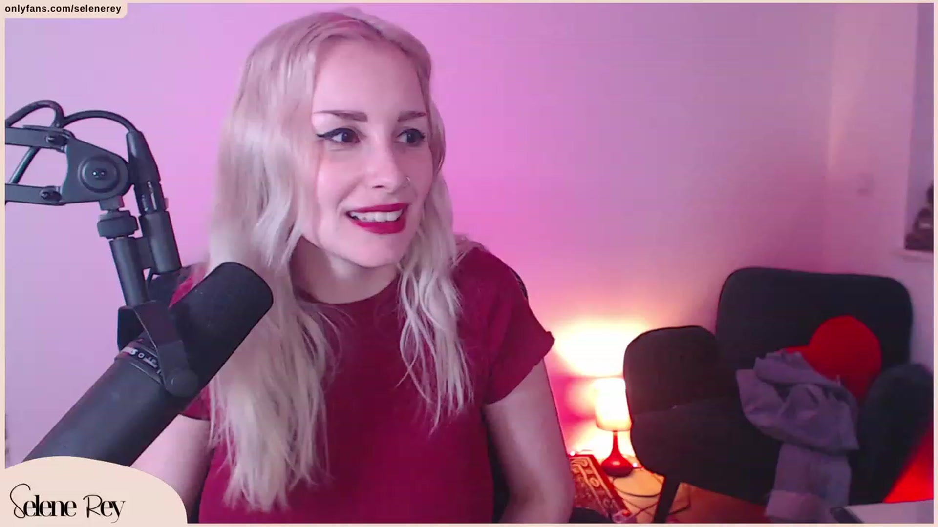 Gallery image thumbnail from SeleneRey's myfreecams stream on, 10/26/2023, 16:55 image 14 of 20
