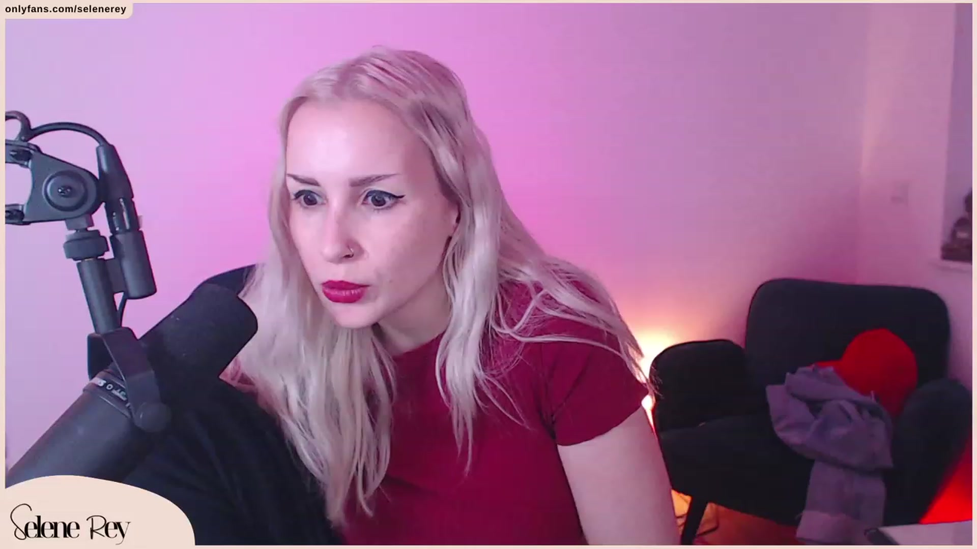 Gallery image thumbnail from SeleneRey's myfreecams stream on, 10/26/2023, 16:55 image 6 of 20