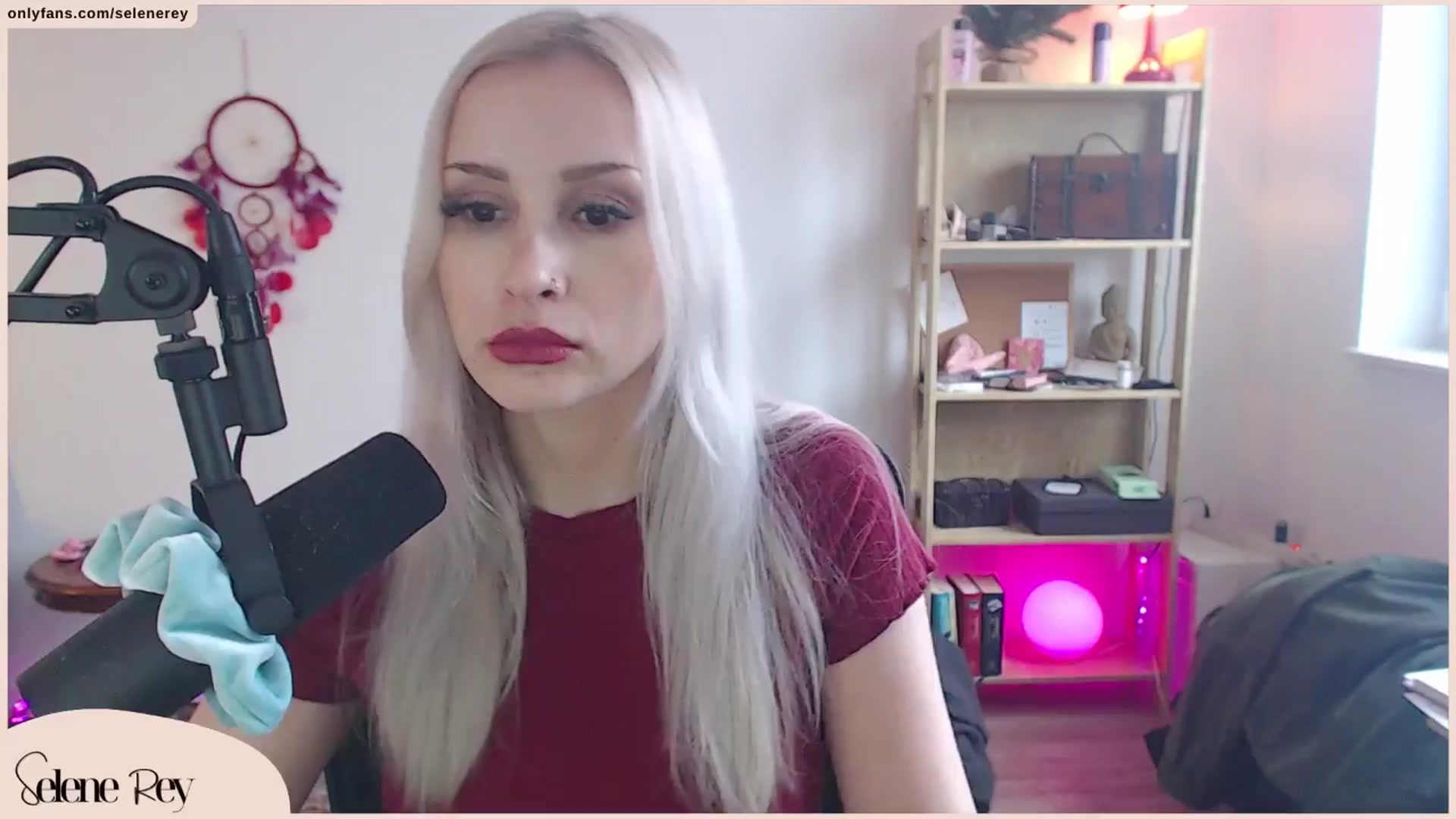 Gallery image thumbnail from SeleneRey's myfreecams stream on, 03/24/2024, 13:47 image 2 of 20