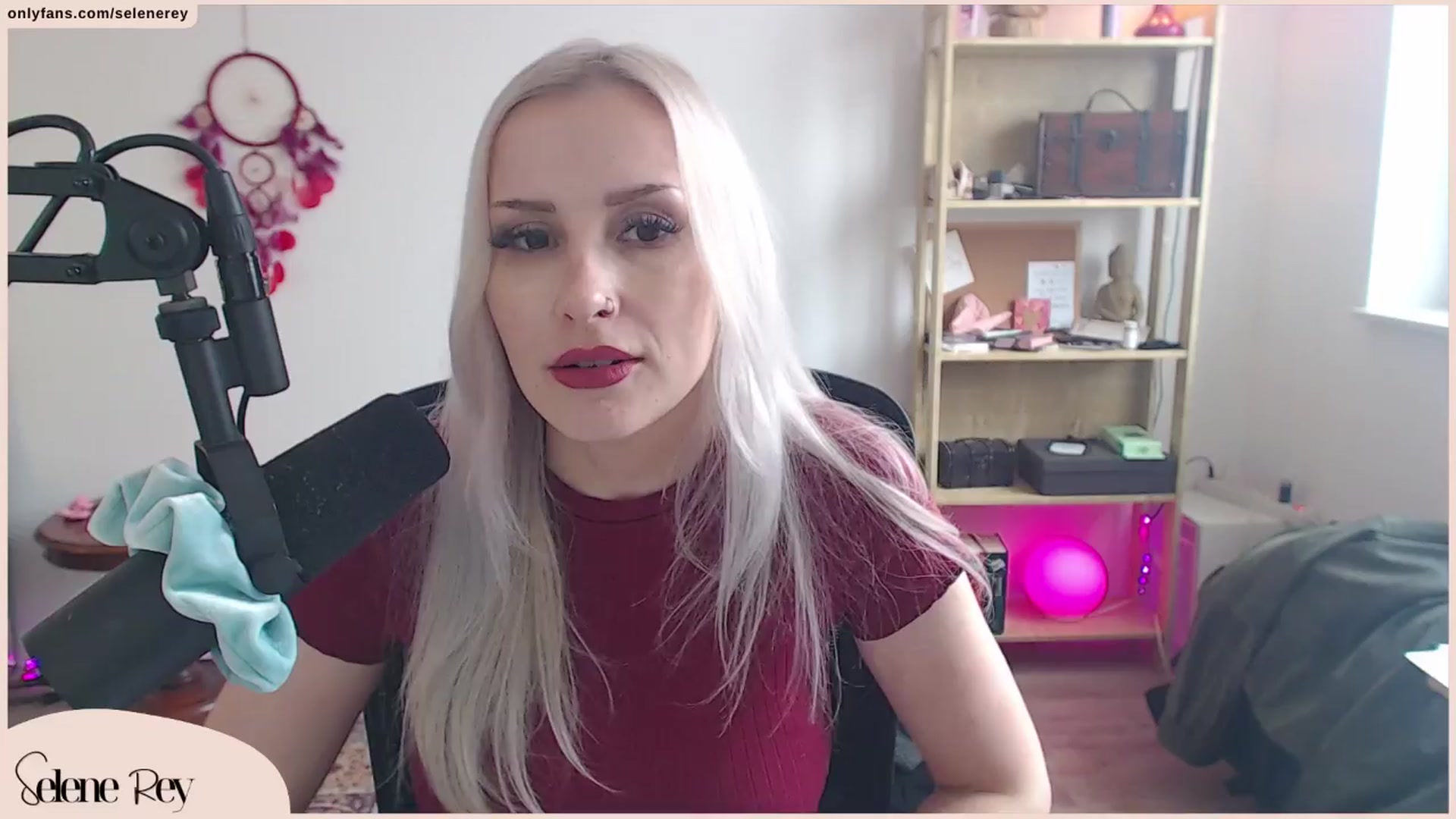 Gallery image thumbnail from SeleneRey's myfreecams stream on, 03/24/2024, 13:47 image 16 of 20