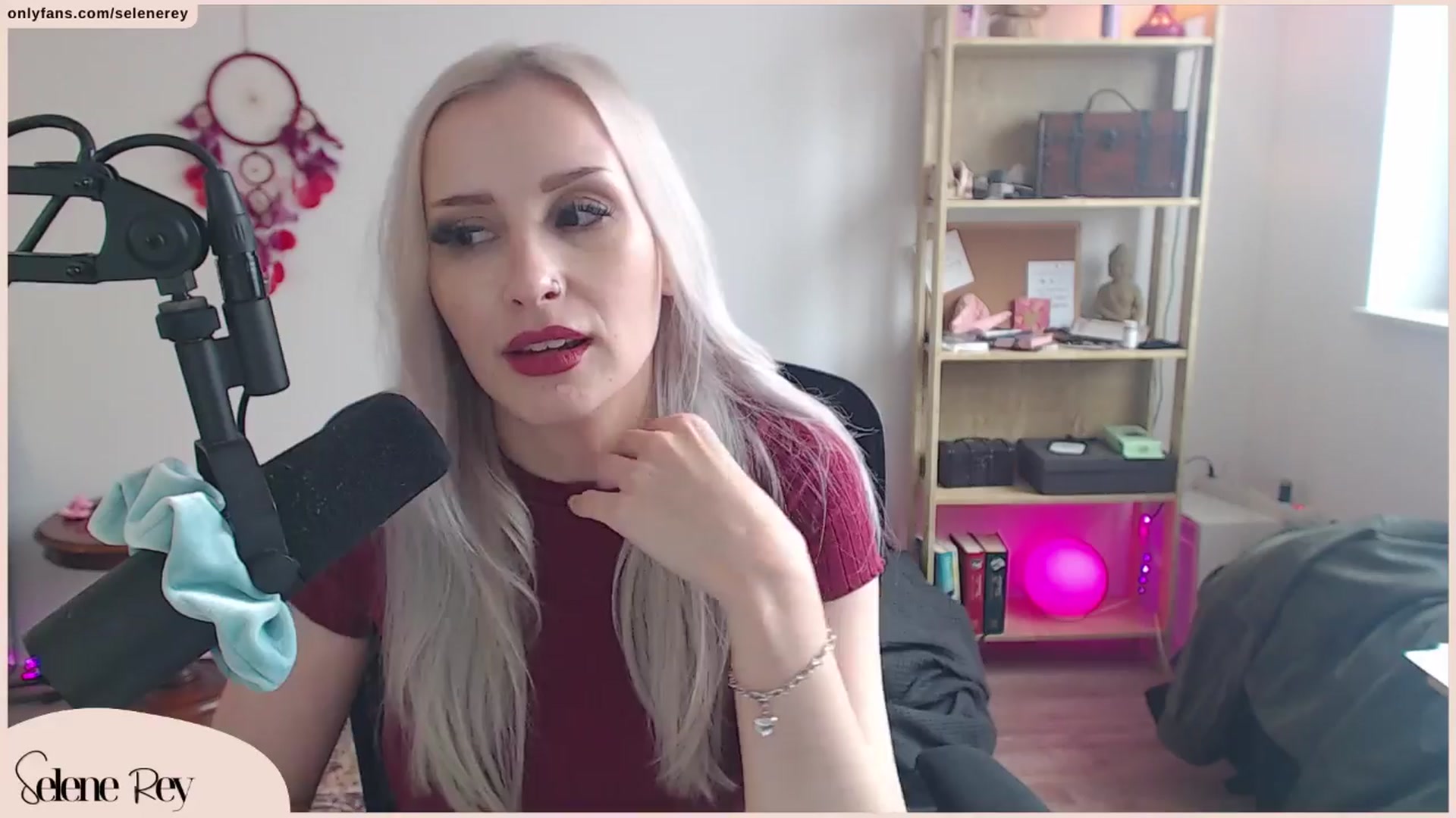Gallery image thumbnail from SeleneRey's myfreecams stream on, 03/24/2024, 13:47 image 19 of 20
