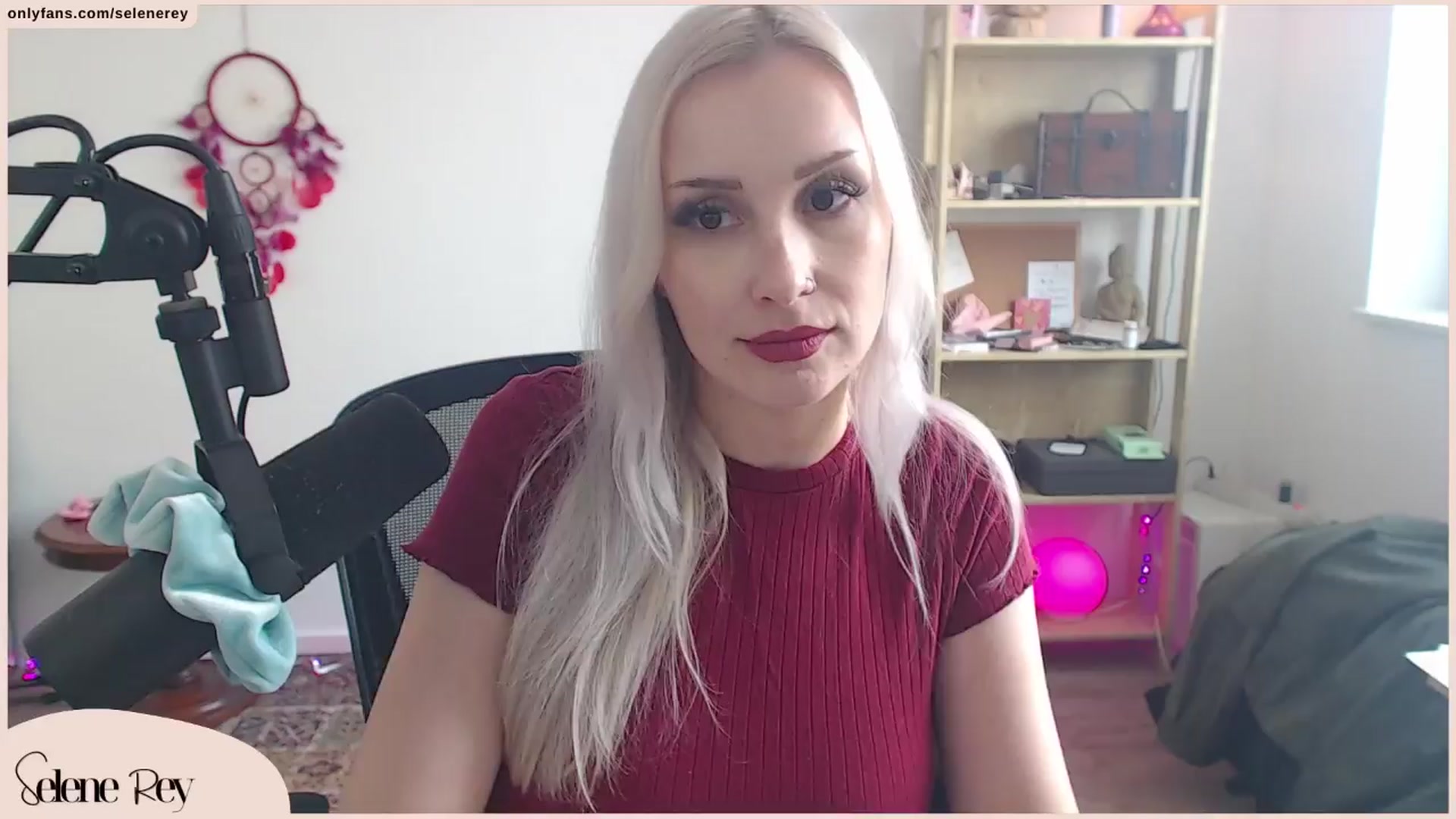 Gallery image thumbnail from SeleneRey's myfreecams stream on, 03/24/2024, 13:47 image 13 of 20