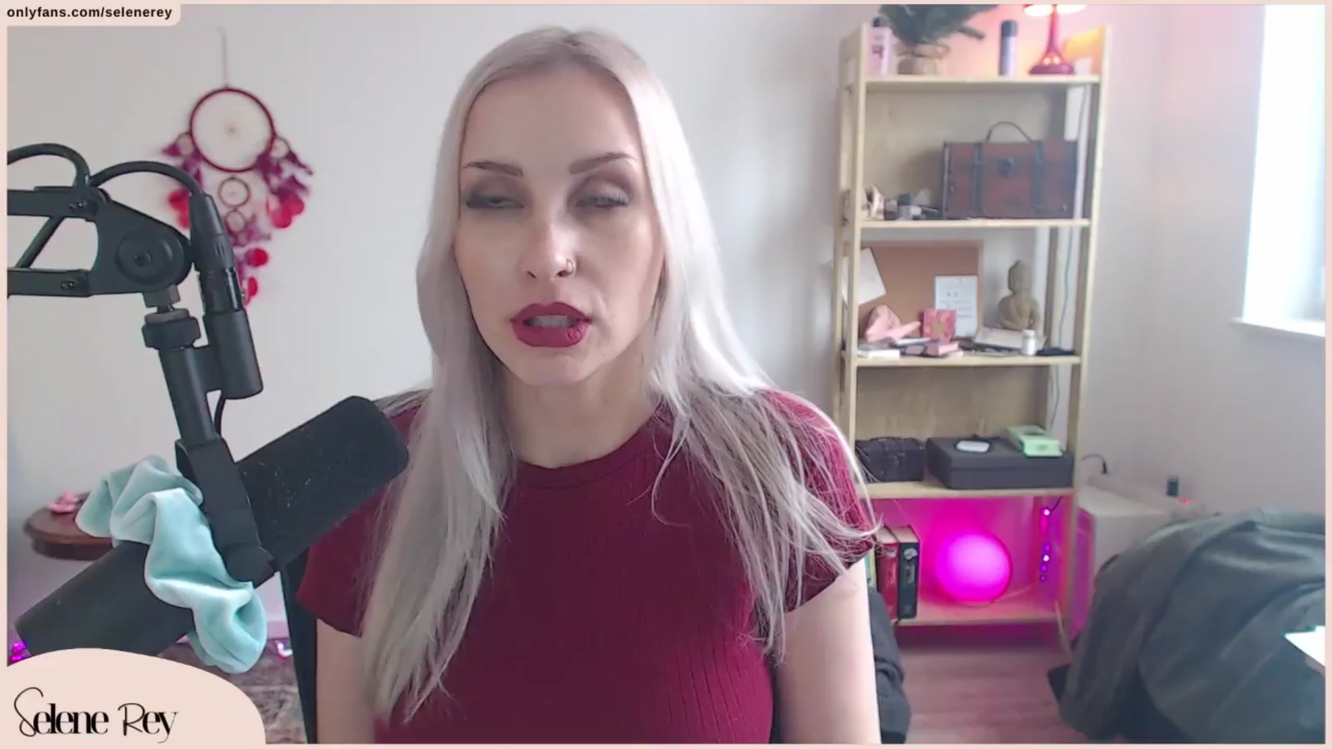 Gallery image thumbnail from SeleneRey's myfreecams stream on, 03/24/2024, 13:47 image 6 of 20