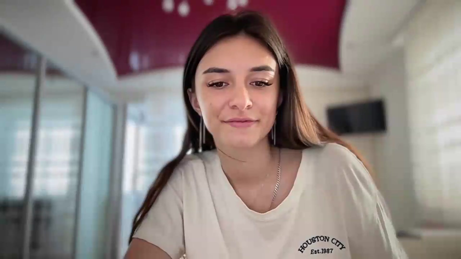 Gallery image thumbnail from Selene_Muse's myfreecams stream on, 08/08/2026, 13:36 image 16 of 20