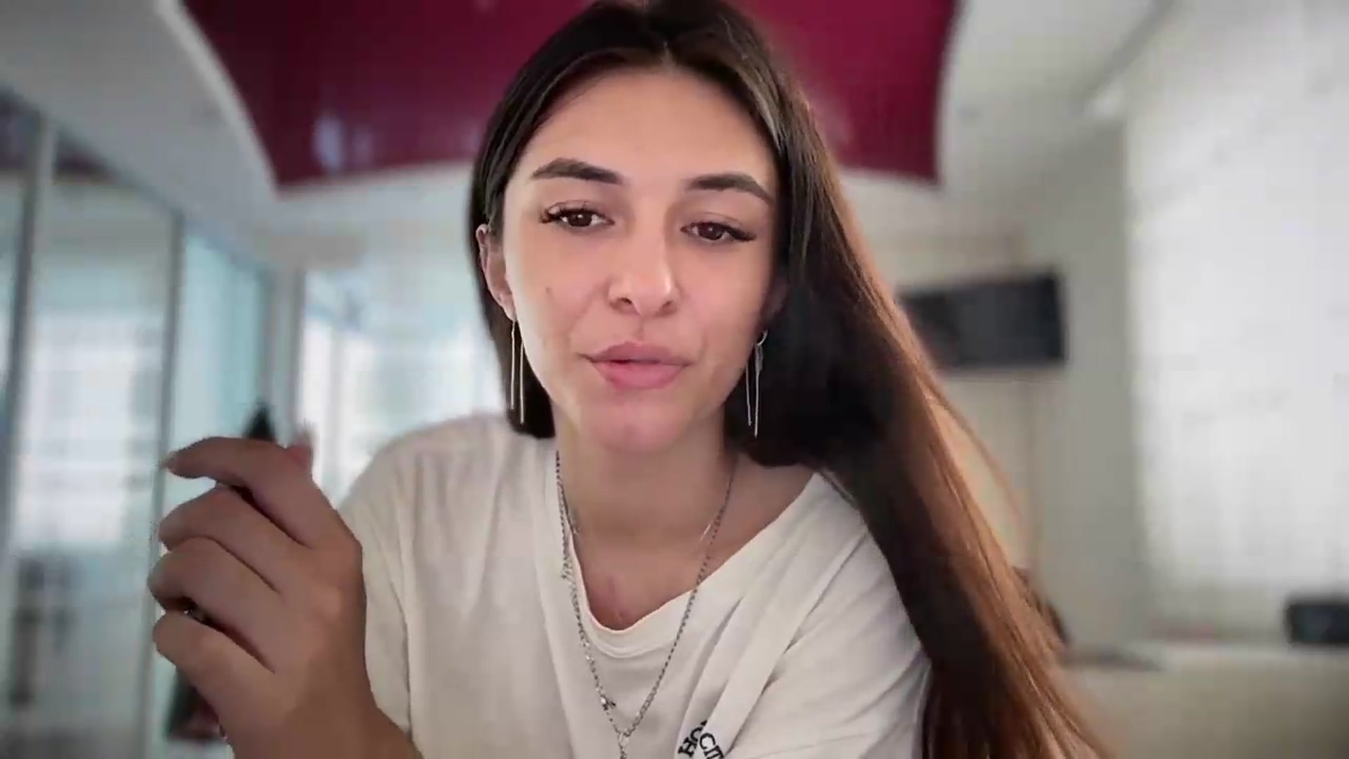 Gallery image thumbnail from Selene_Muse's myfreecams stream on, 08/08/2026, 14:22 image 15 of 20