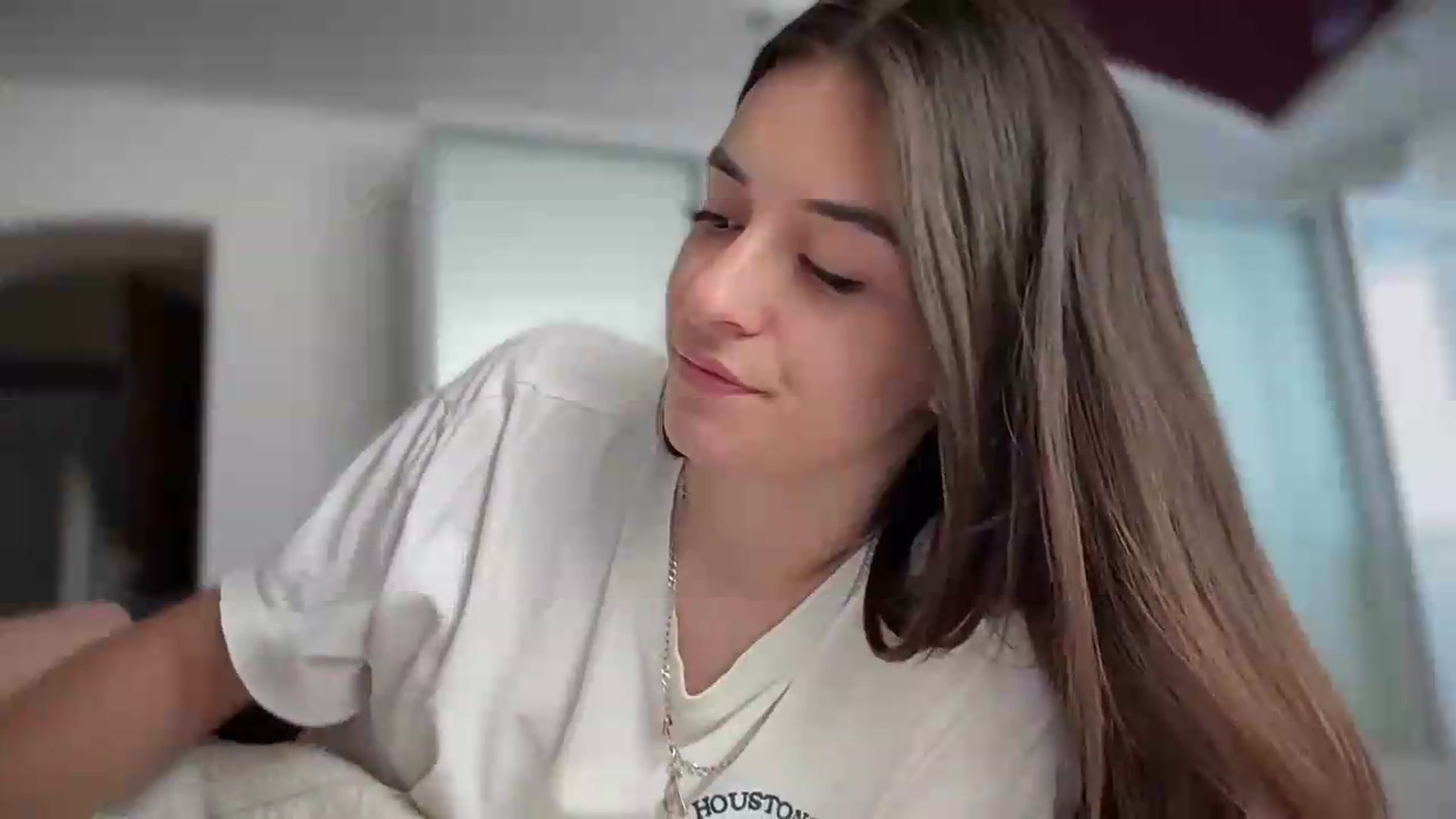 Gallery image thumbnail from Selene_Muse's myfreecams stream on, 08/08/2026, 14:22 image 6 of 20