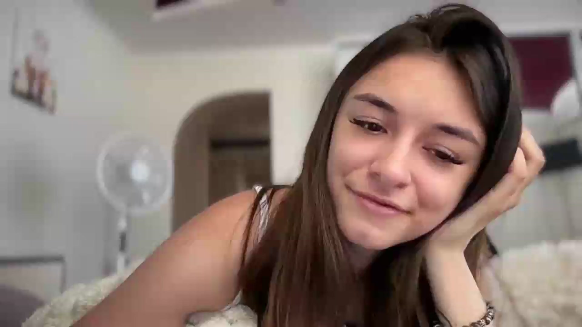 Gallery image thumbnail from Selene_Muse's myfreecams stream on, 08/09/2026, 11:00 image 5 of 20