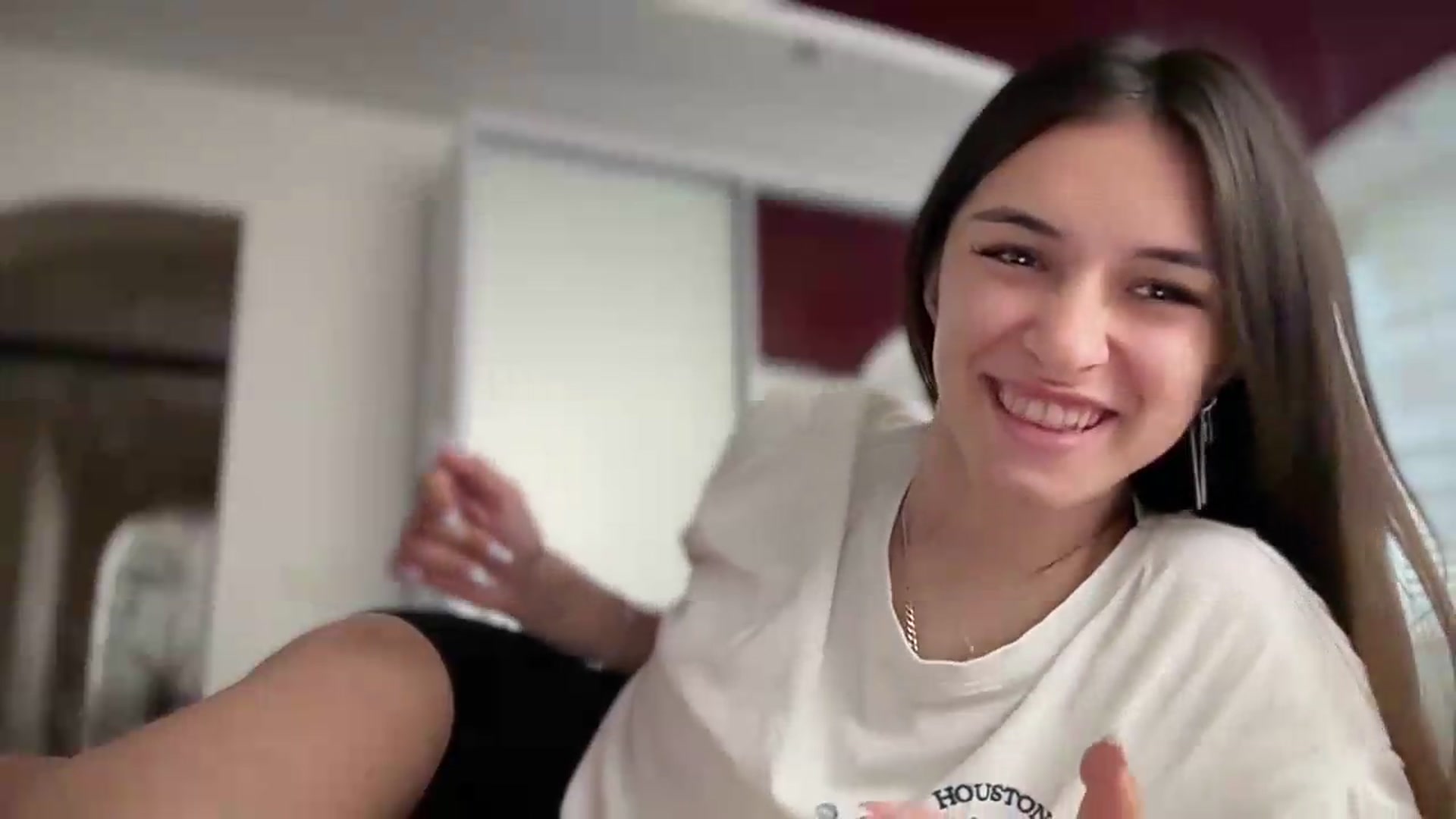 Gallery image thumbnail from Selene_Muse's myfreecams stream on, 08/13/2026, 11:45 image 17 of 20
