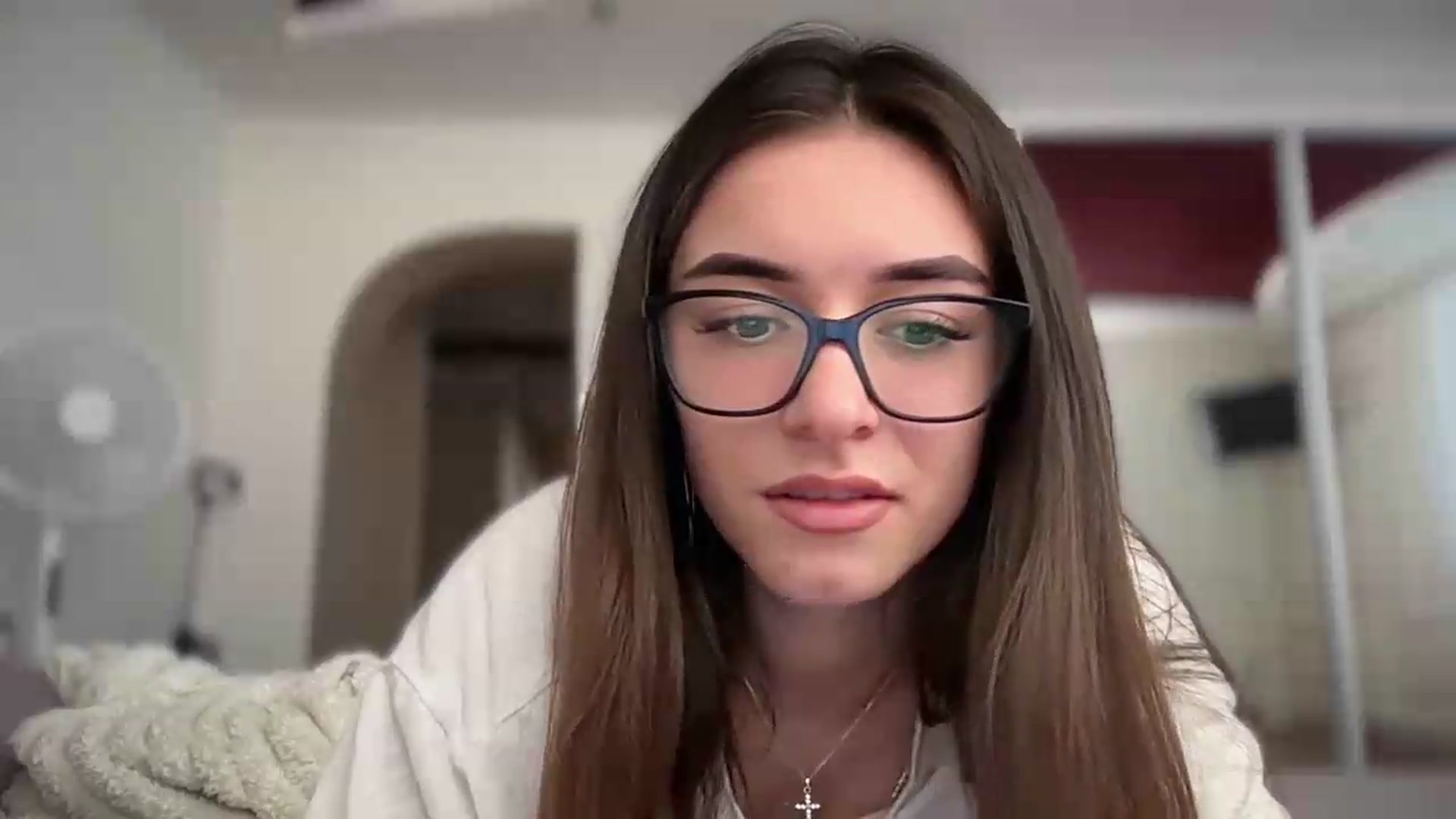 Gallery image thumbnail from Selene_Muse's myfreecams stream on, 08/16/2026, 08:52 image 11 of 20