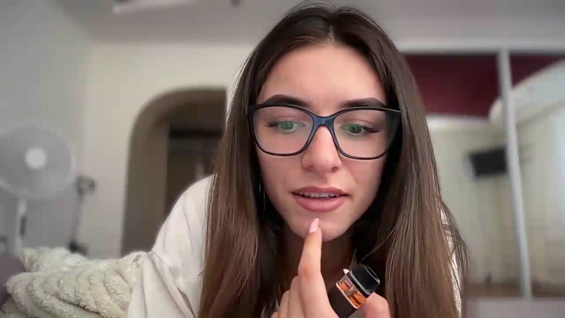 Gallery image thumbnail from Selene_Muse's myfreecams stream on, 08/16/2026, 08:52 image 5 of 20