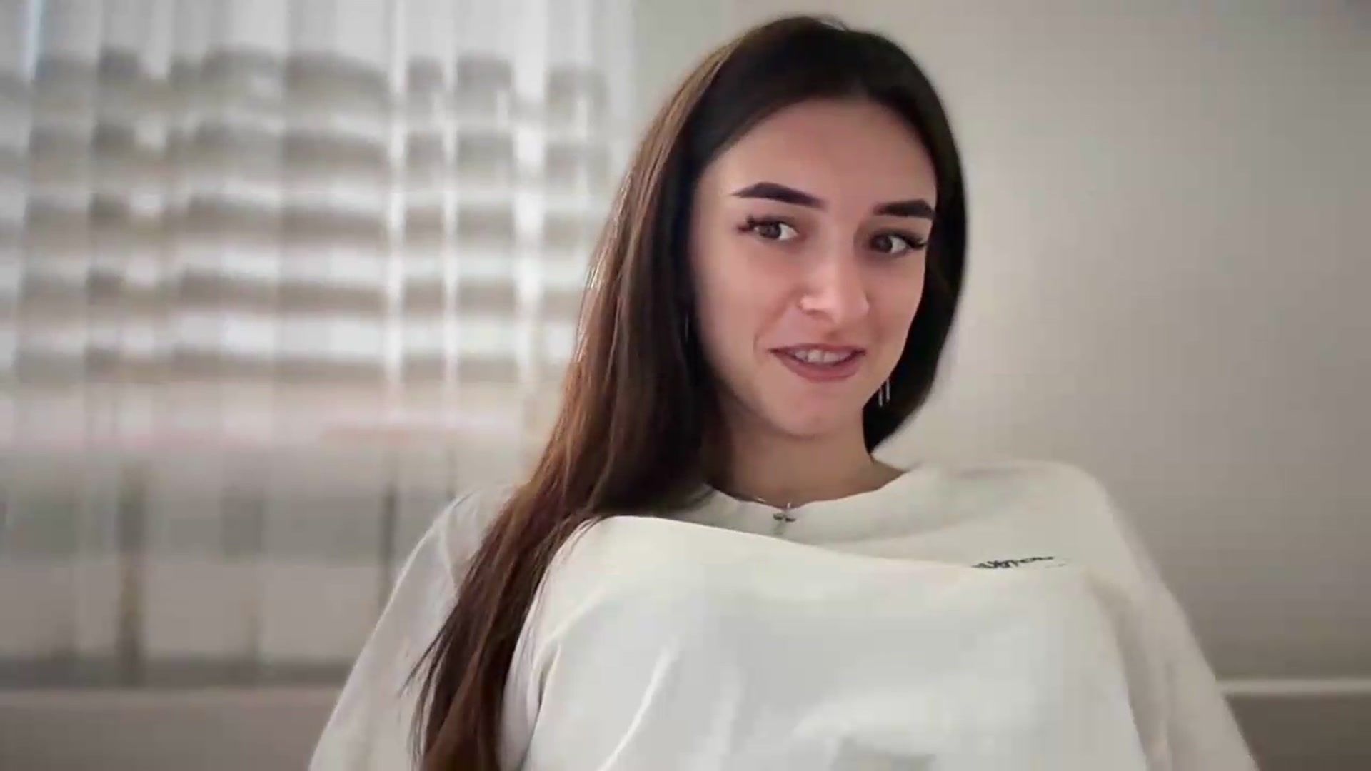 Gallery image thumbnail from Selene_Muse's myfreecams stream on, 08/16/2026, 09:56 image 20 of 20