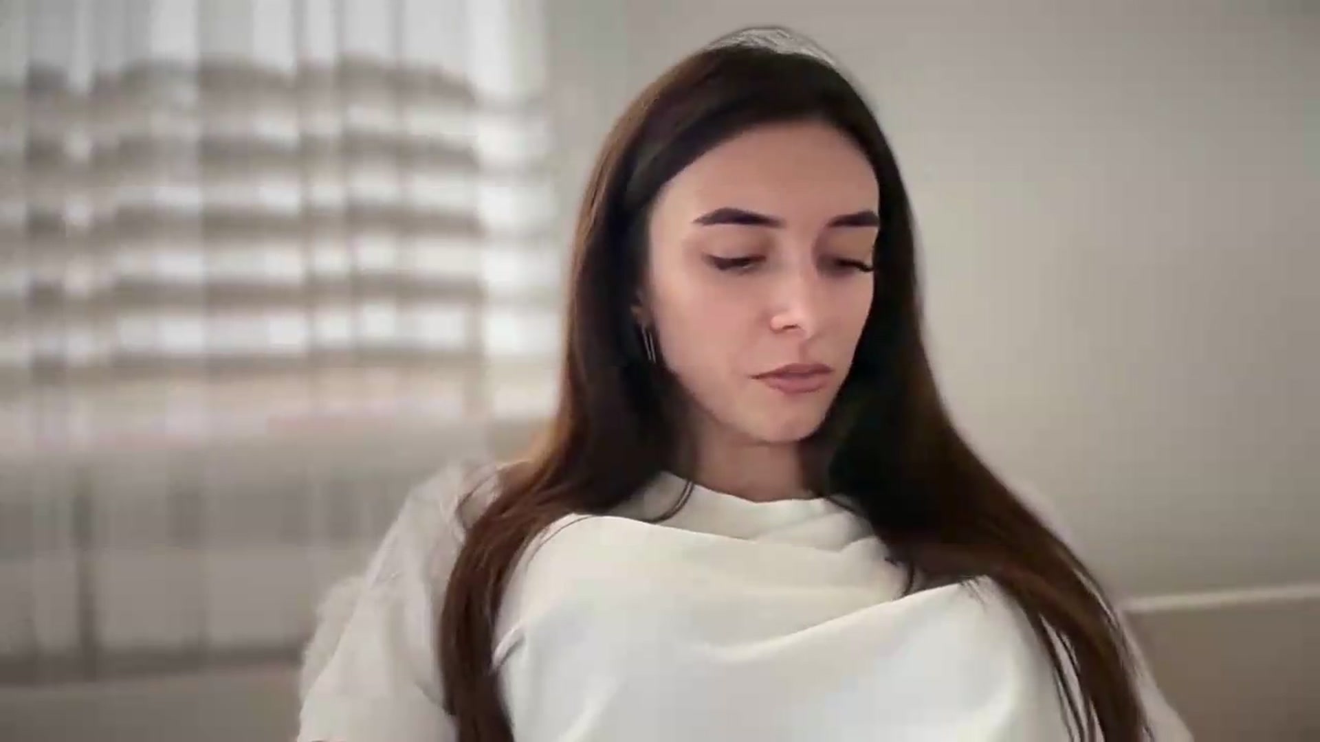 Gallery image thumbnail from Selene_Muse's myfreecams stream on, 08/16/2026, 10:31 image 15 of 20