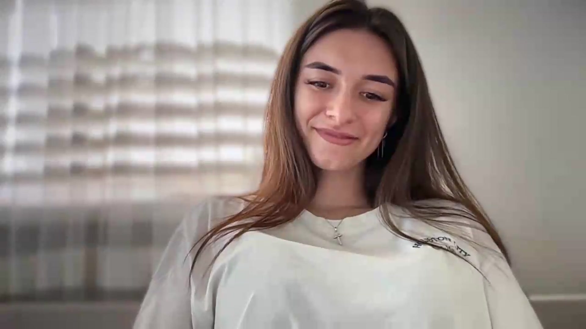 Gallery image thumbnail from Selene_Muse's myfreecams stream on, 08/16/2026, 12:11 image 18 of 20