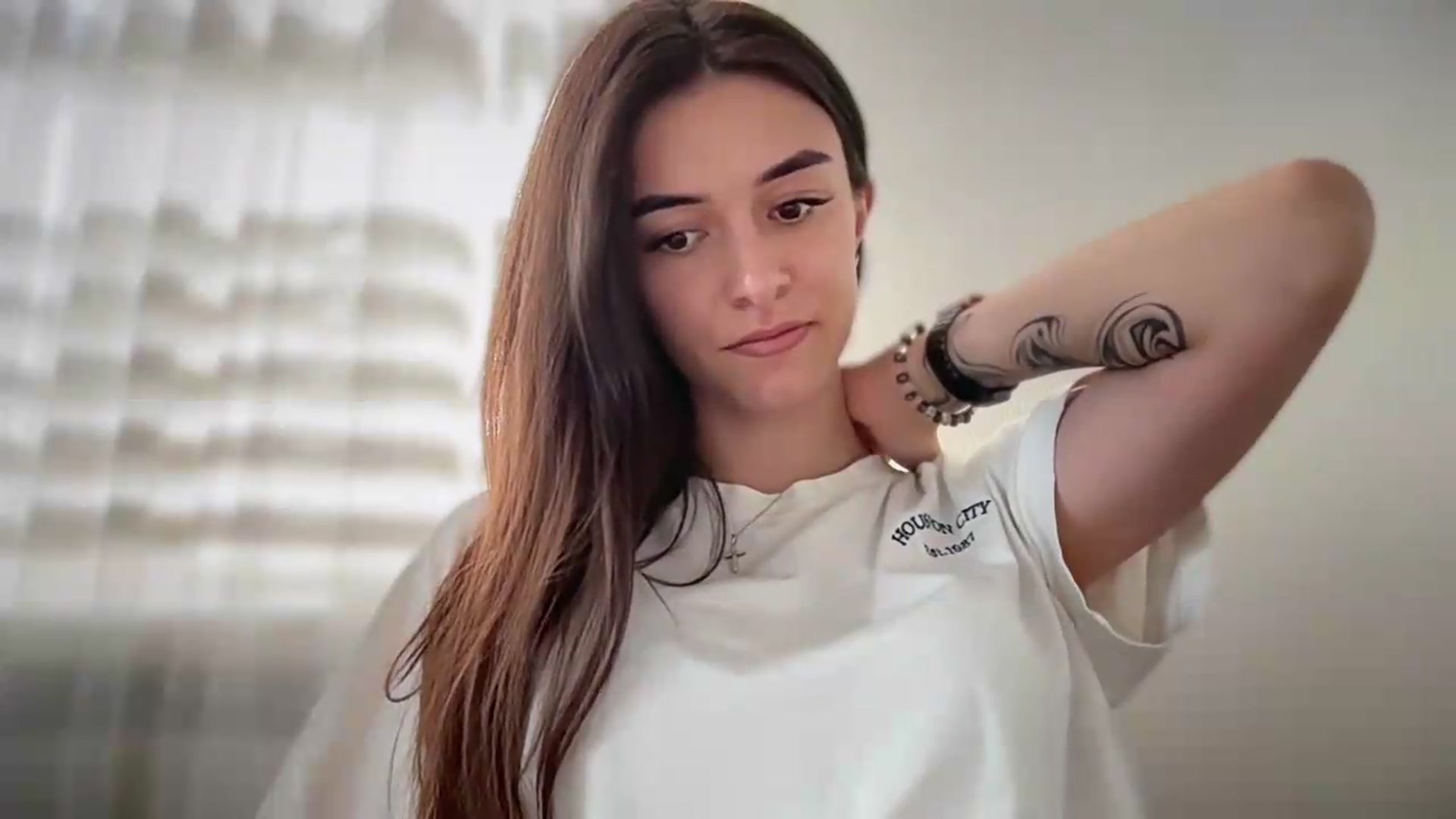 Gallery image thumbnail from Selene_Muse's myfreecams stream on, 08/16/2026, 12:37 image 8 of 20