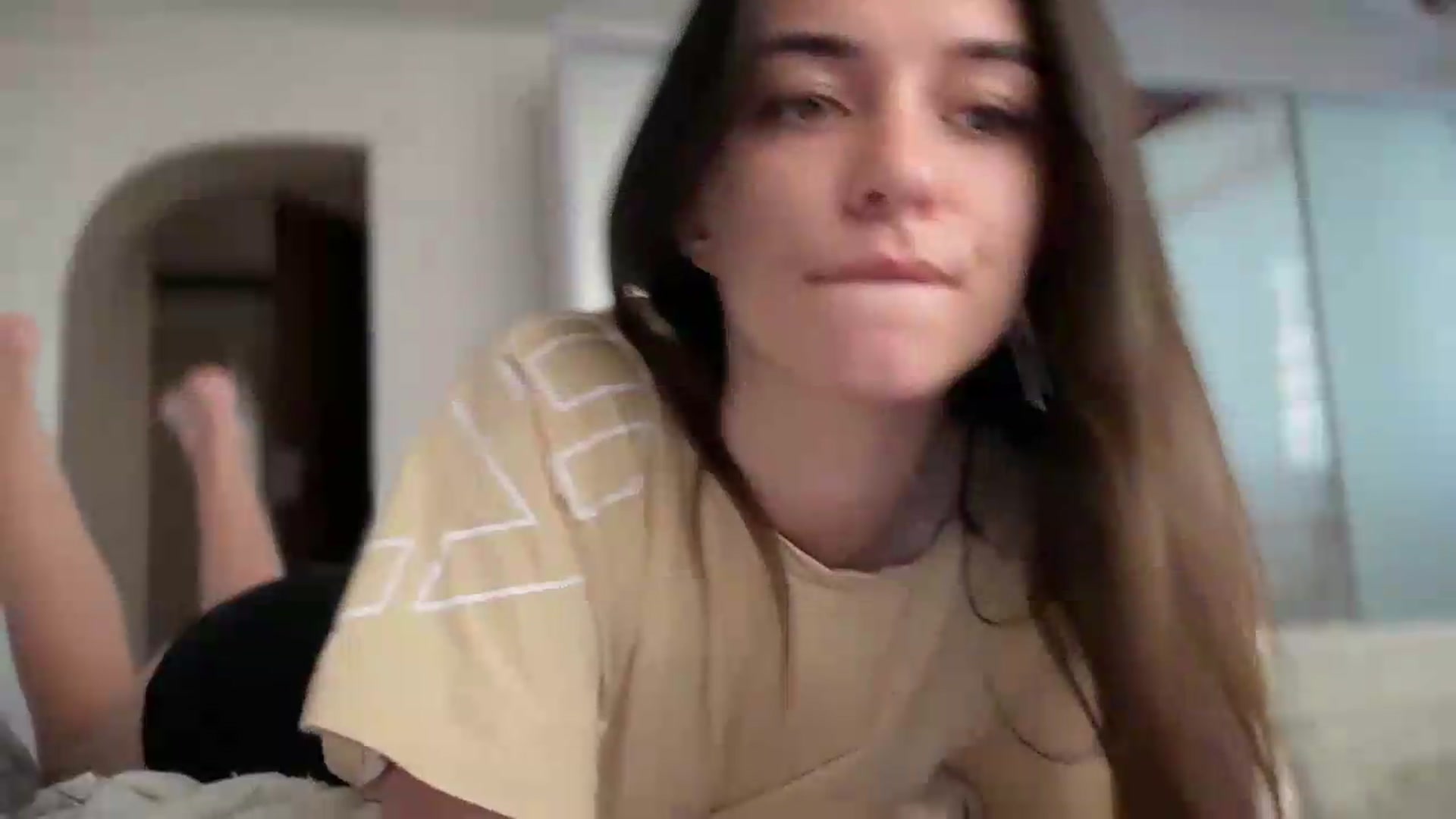Gallery image thumbnail from Selene_Muse's myfreecams stream on, 08/17/2026, 10:07 image 7 of 20