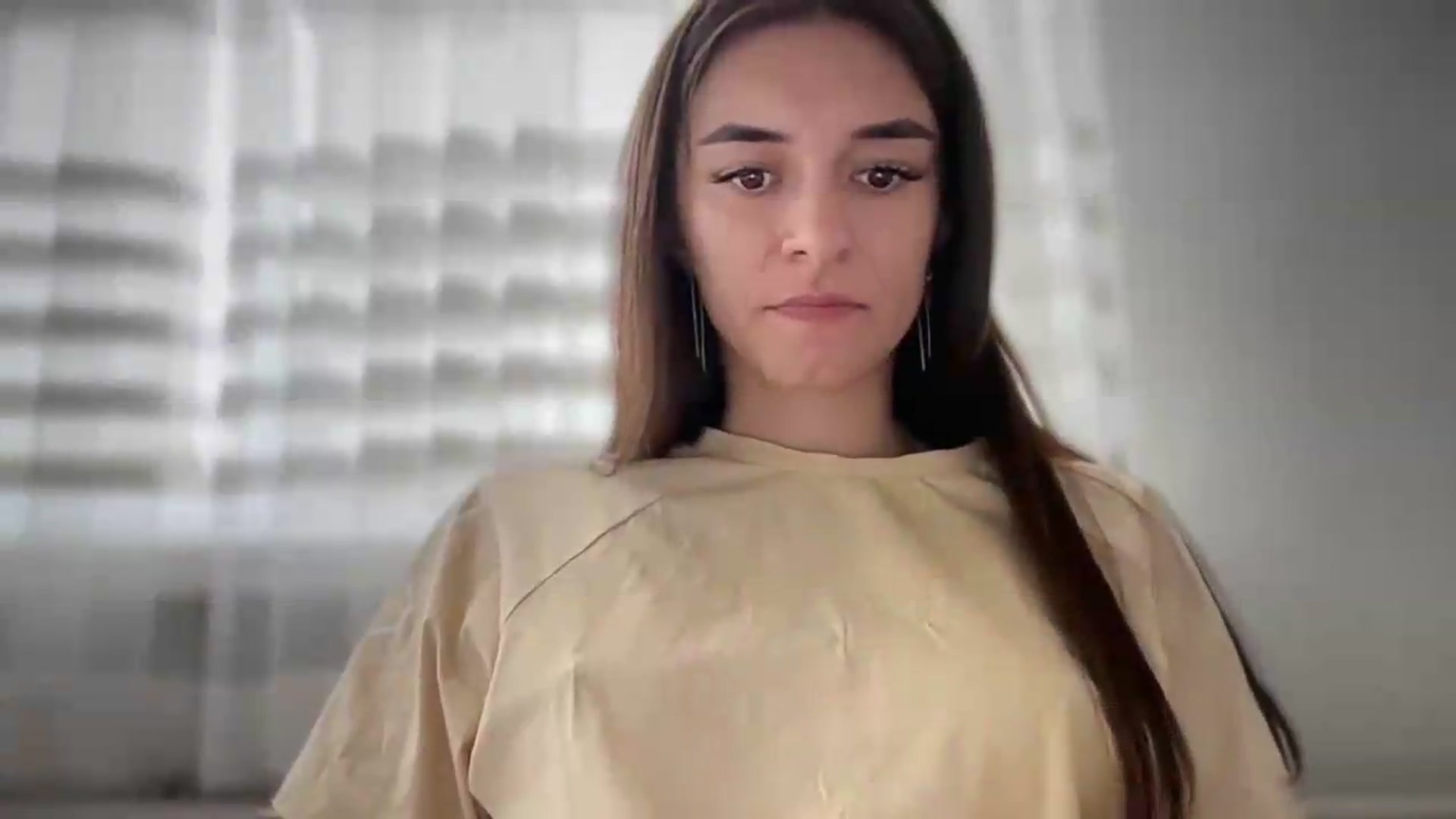 Gallery image thumbnail from Selene_Muse's myfreecams stream on, 08/17/2026, 11:26 image 19 of 20