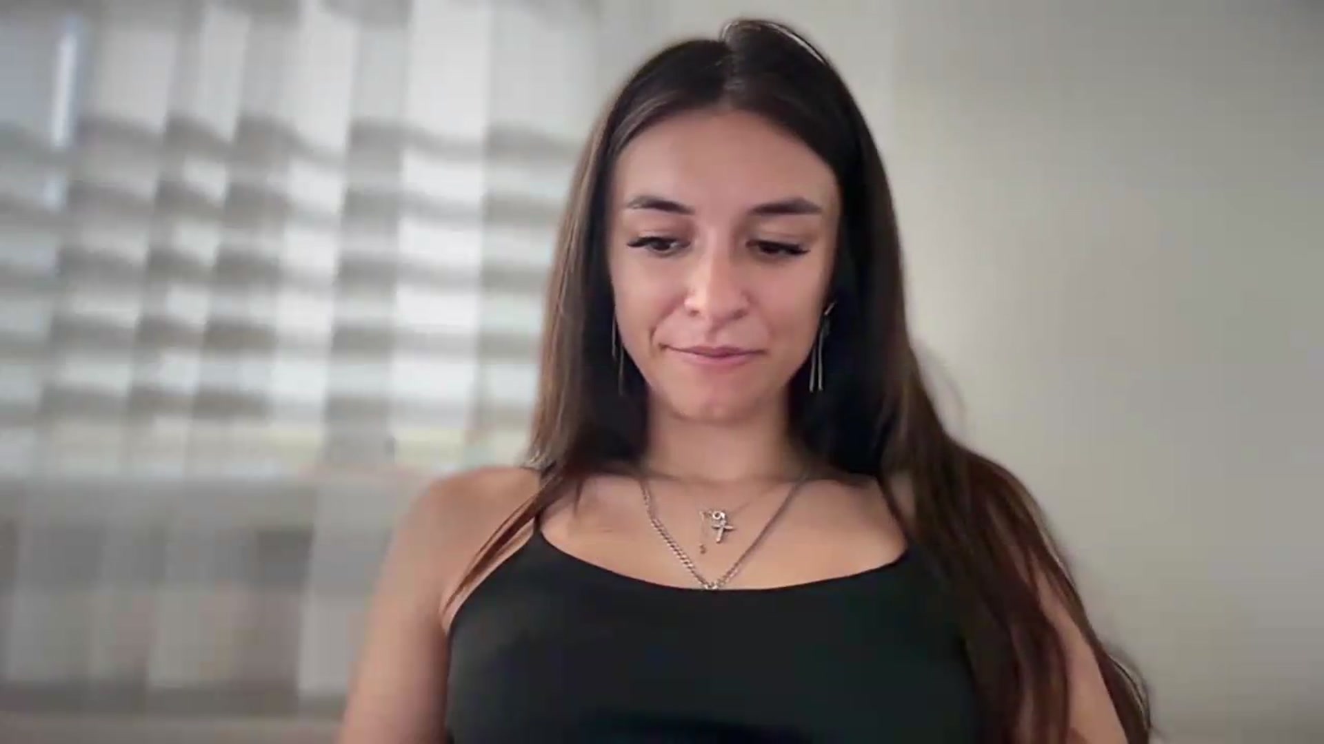 Gallery image thumbnail from Selene_Muse's myfreecams stream on, 08/31/2026, 10:24 image 17 of 20