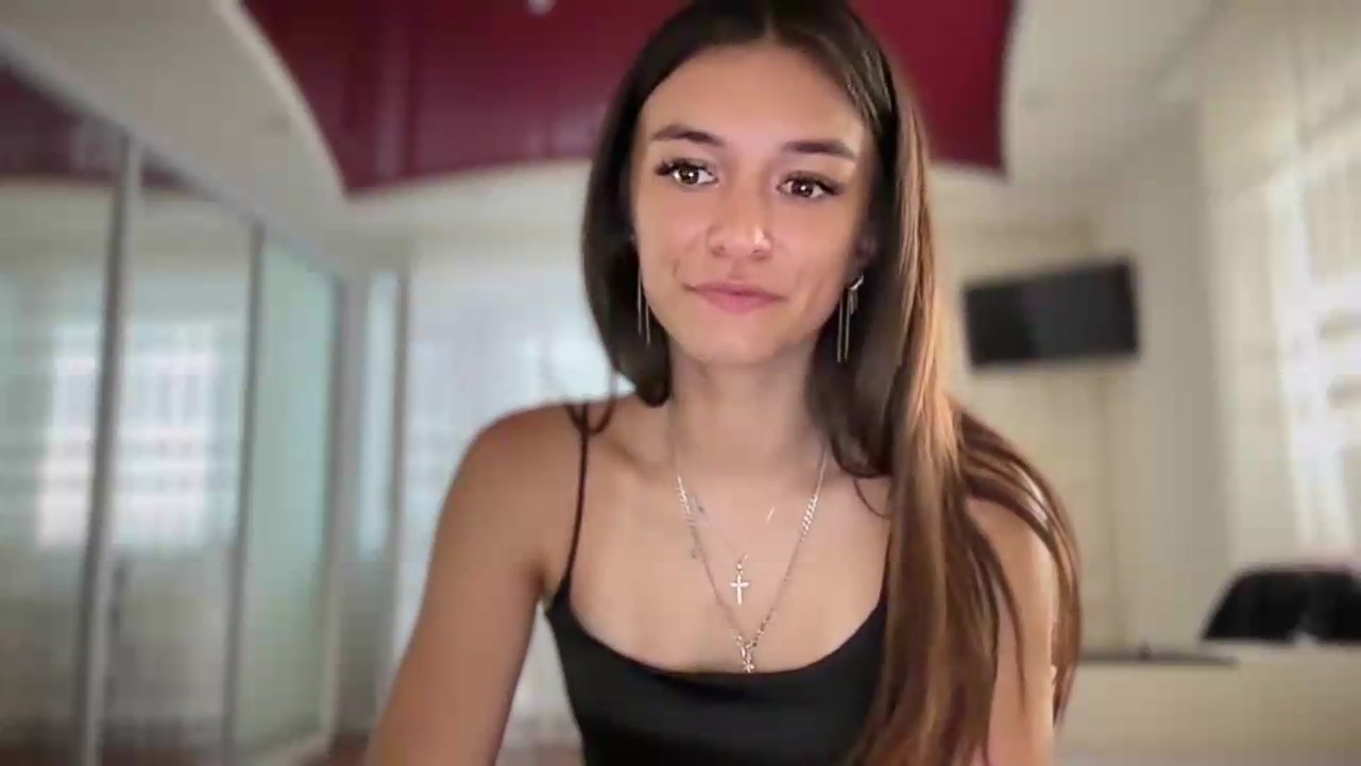 Gallery image thumbnail from Selene_Muse's myfreecams stream on, 09/01/2026, 09:21 image 20 of 20