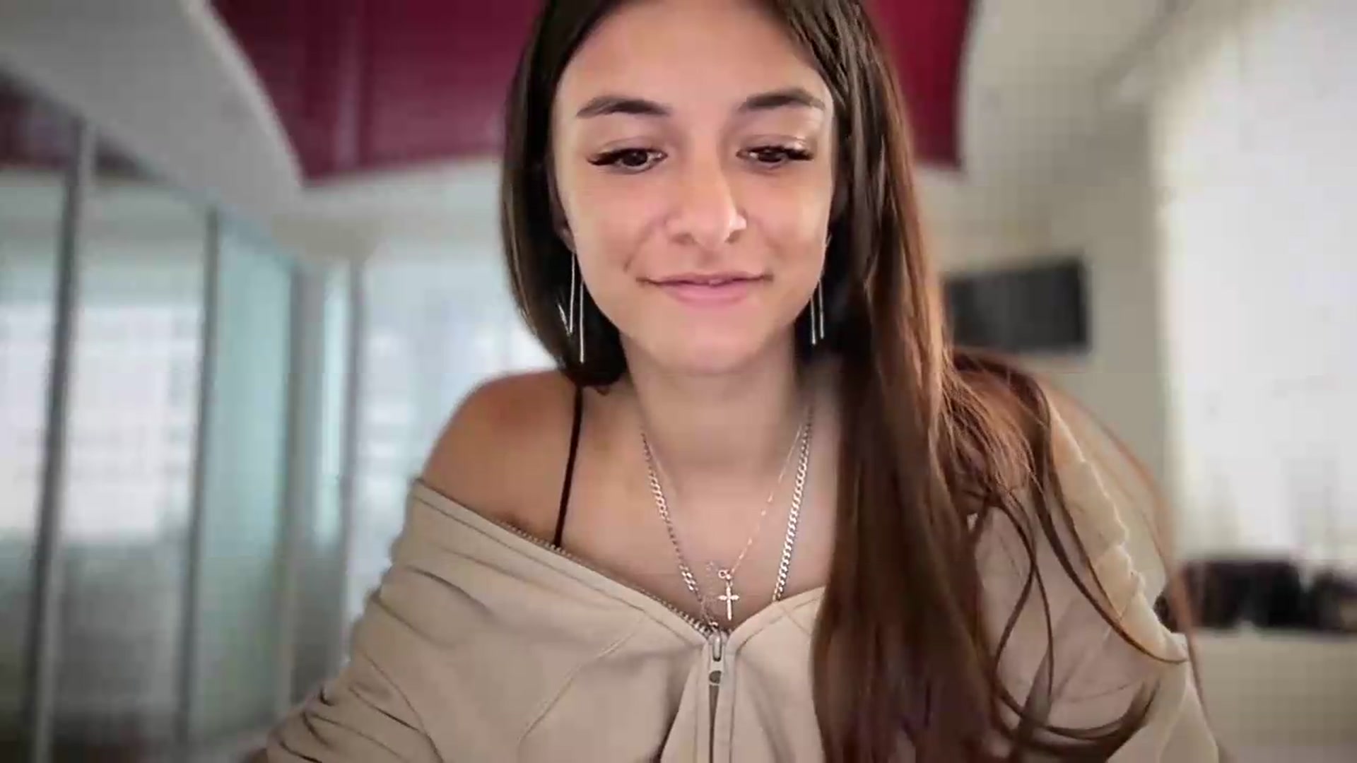 Gallery image thumbnail from Selene_Muse's myfreecams stream on, 09/01/2026, 11:01 image 17 of 20