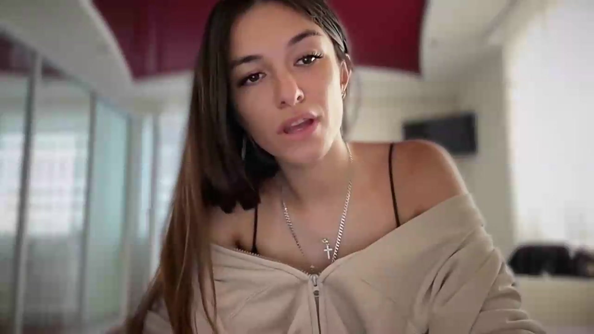 Gallery image thumbnail from Selene_Muse's myfreecams stream on, 09/01/2026, 11:01 image 10 of 20