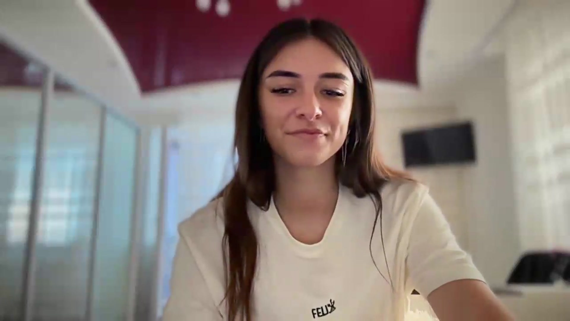 Gallery image thumbnail from Selene_Muse's myfreecams stream on, 09/02/2026, 08:57 image 13 of 20