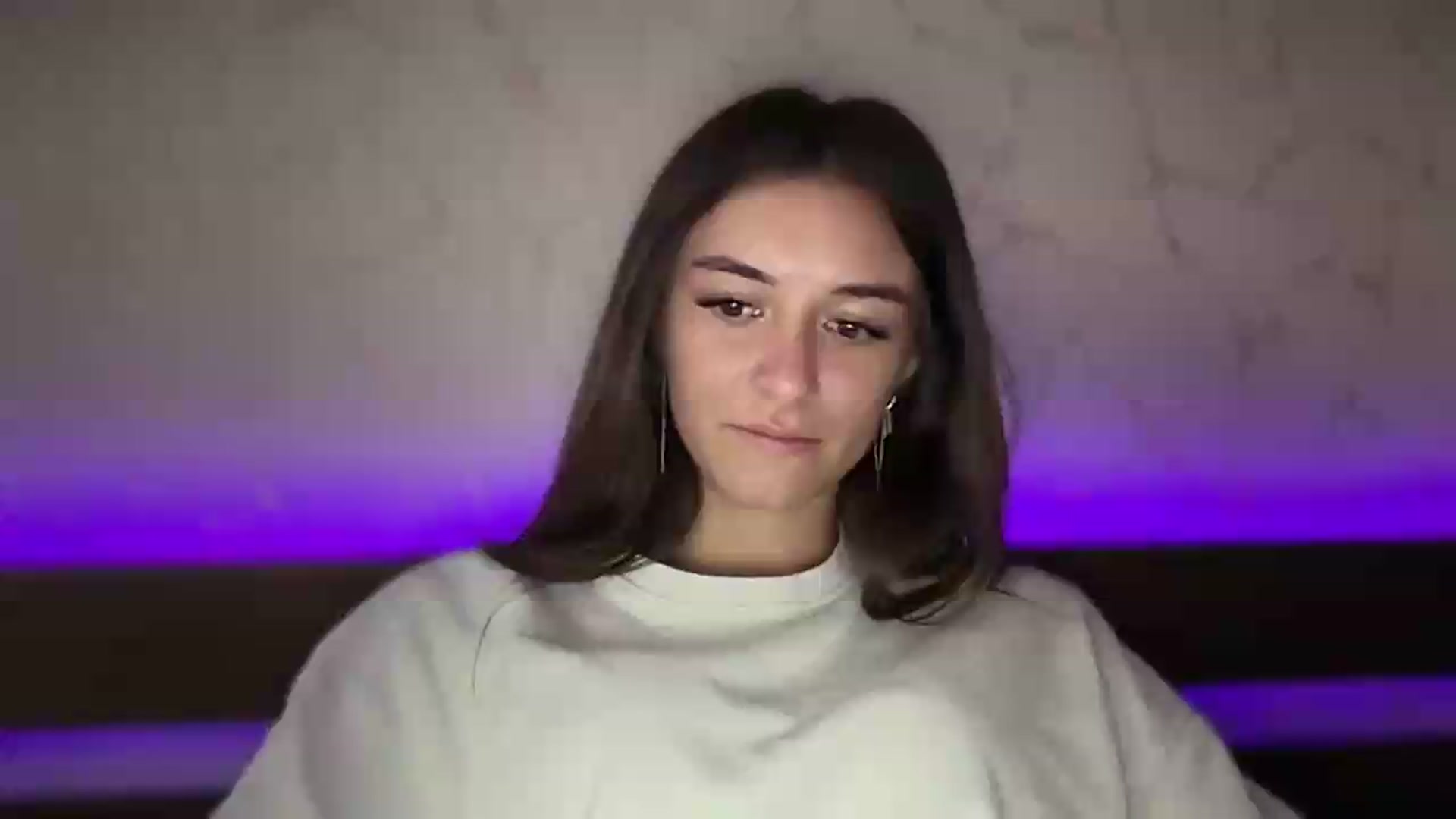 Gallery image thumbnail from Selene_Muse's myfreecams stream on, 09/06/2026, 08:42 image 3 of 20