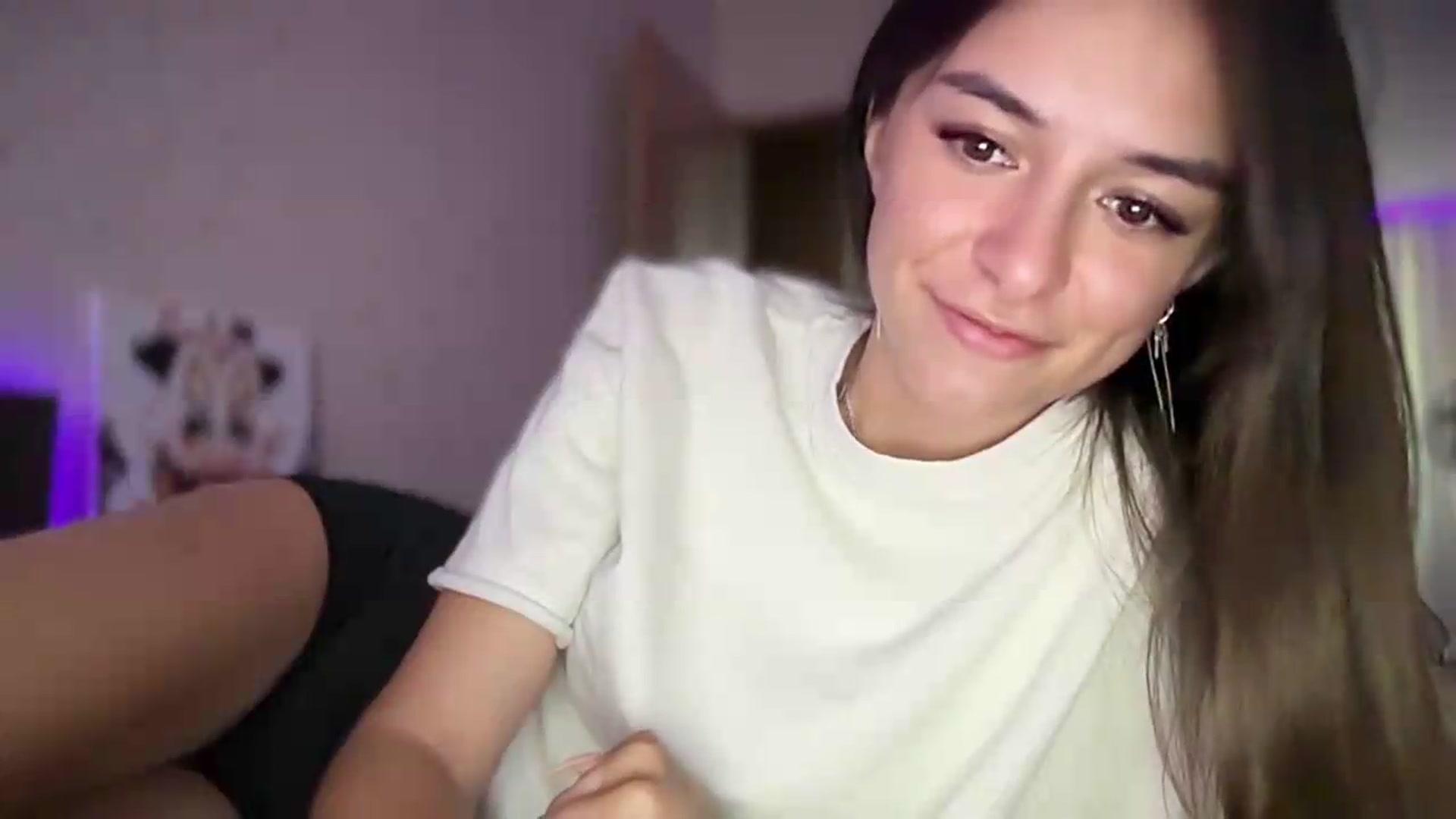 Gallery image thumbnail from Selene_Muse's myfreecams stream on, 09/06/2026, 10:05 image 4 of 20