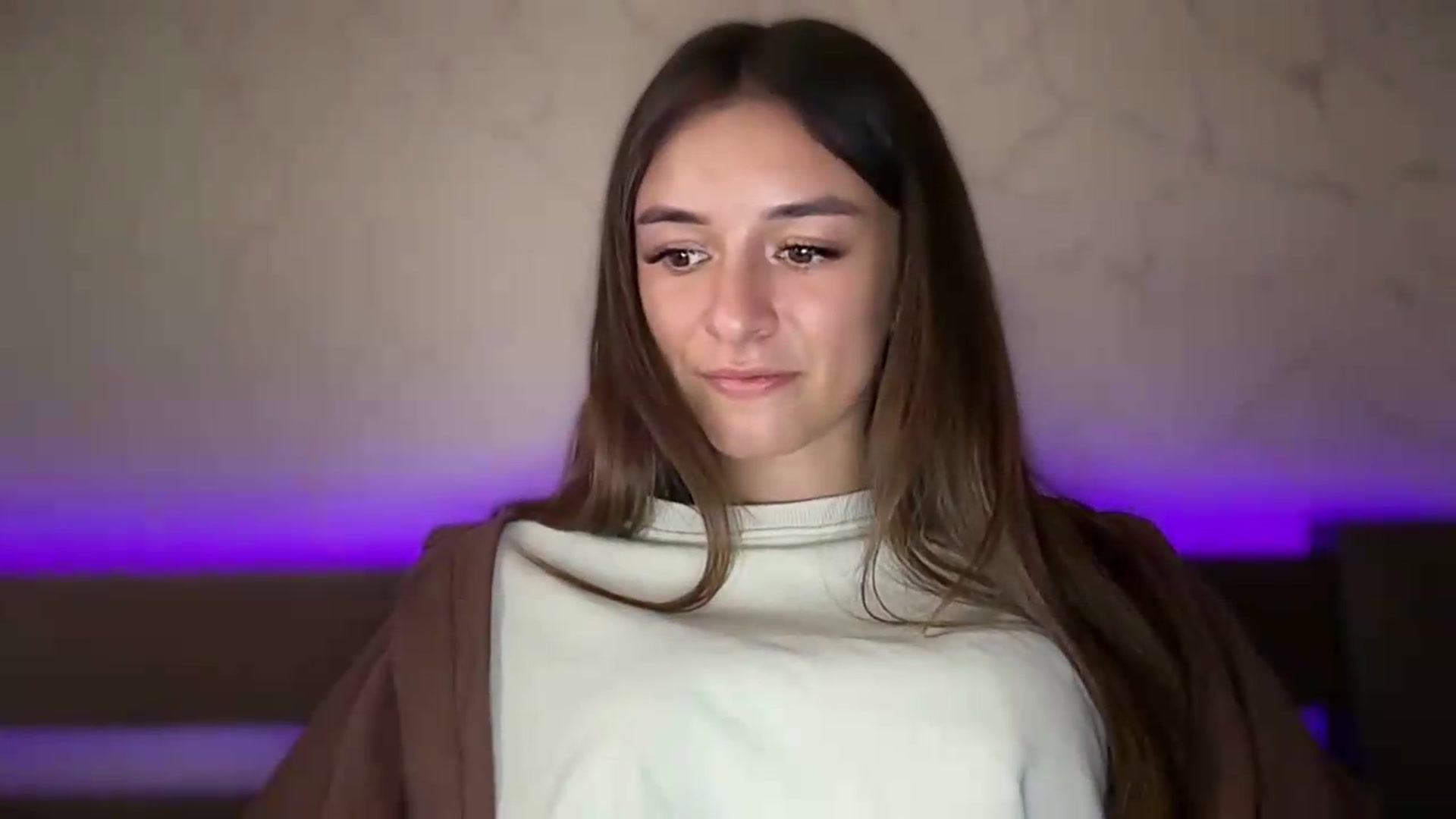 Gallery image thumbnail from Selene_Muse's myfreecams stream on, 09/06/2026, 12:56 image 3 of 20