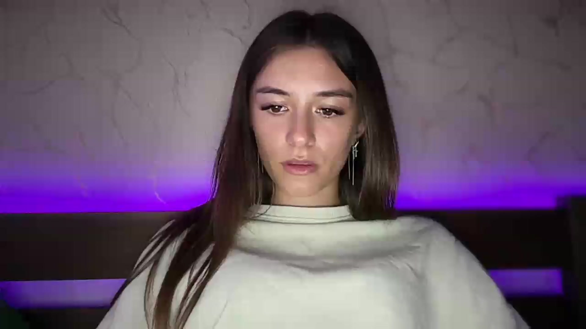 Gallery image thumbnail from Selene_Muse's myfreecams stream on, 09/06/2026, 13:36 image 16 of 20