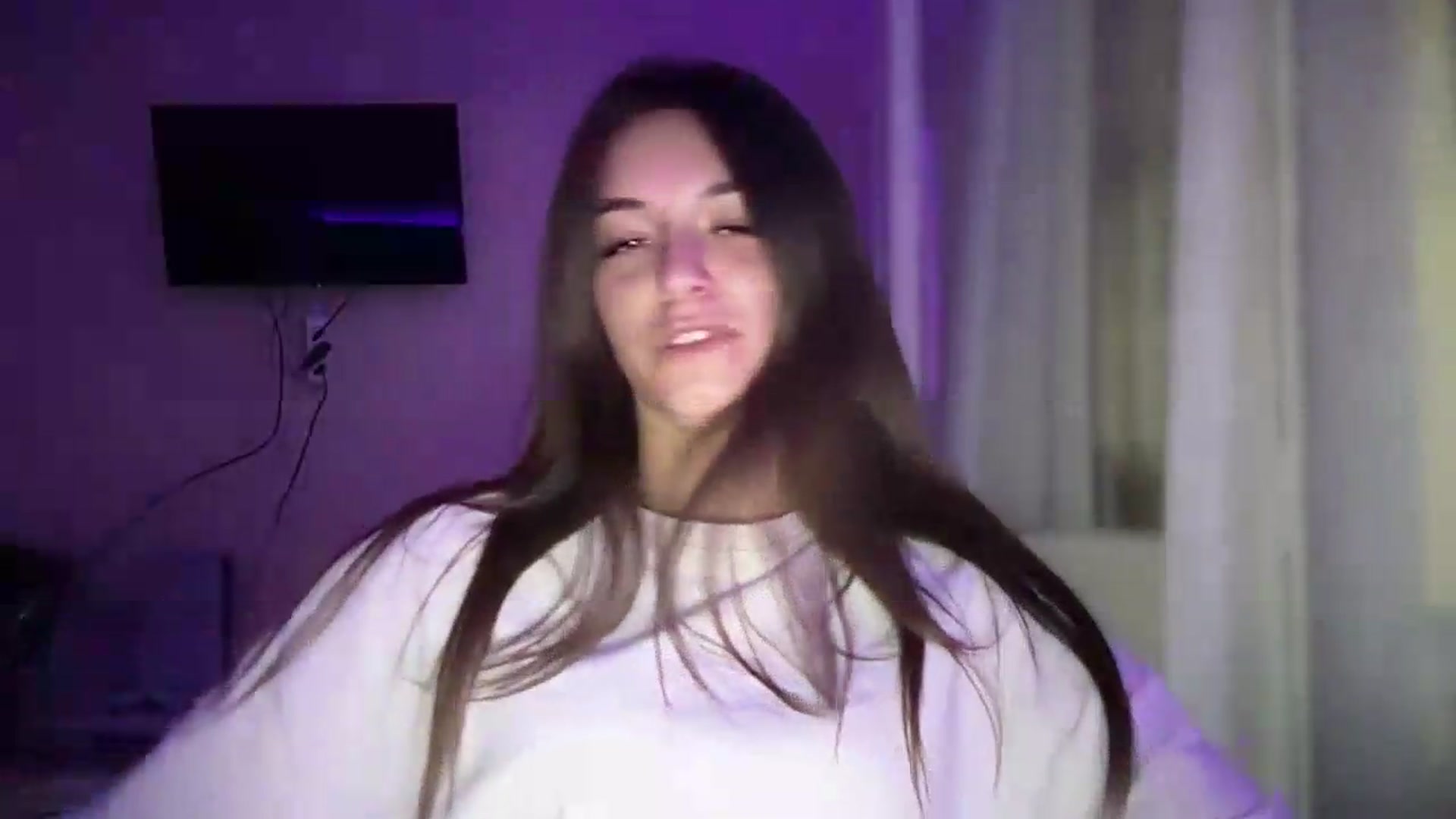 Gallery image thumbnail from Selene_Muse's myfreecams stream on, 09/06/2026, 15:06 image 10 of 20