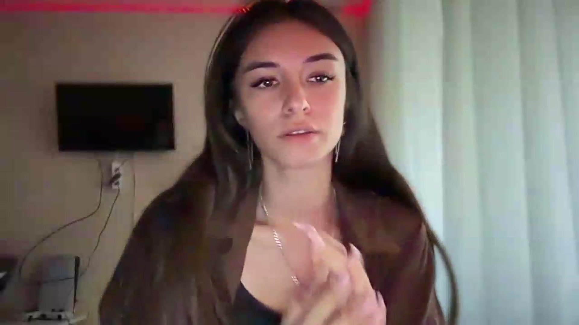 Gallery image thumbnail from Selene_Muse's myfreecams stream on, 09/07/2026, 08:57 image 16 of 20