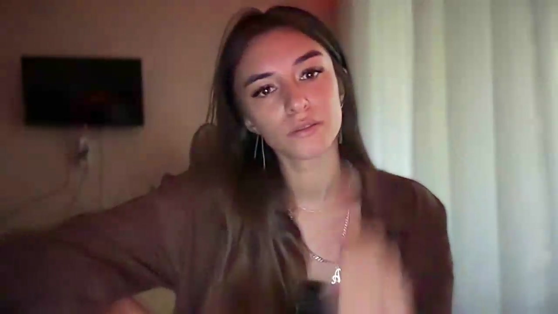 Gallery image thumbnail from Selene_Muse's myfreecams stream on, 09/07/2026, 09:31 image 9 of 20