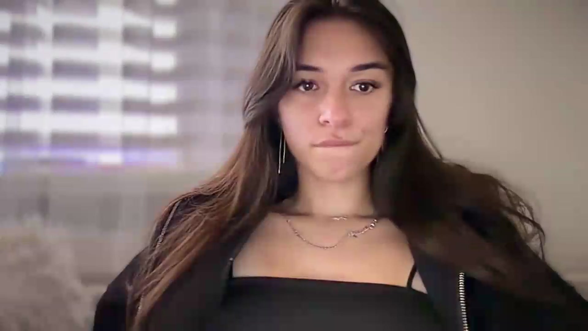 Gallery image thumbnail from Selene_Muse's myfreecams stream on, 09/21/2026, 10:27 image 18 of 20