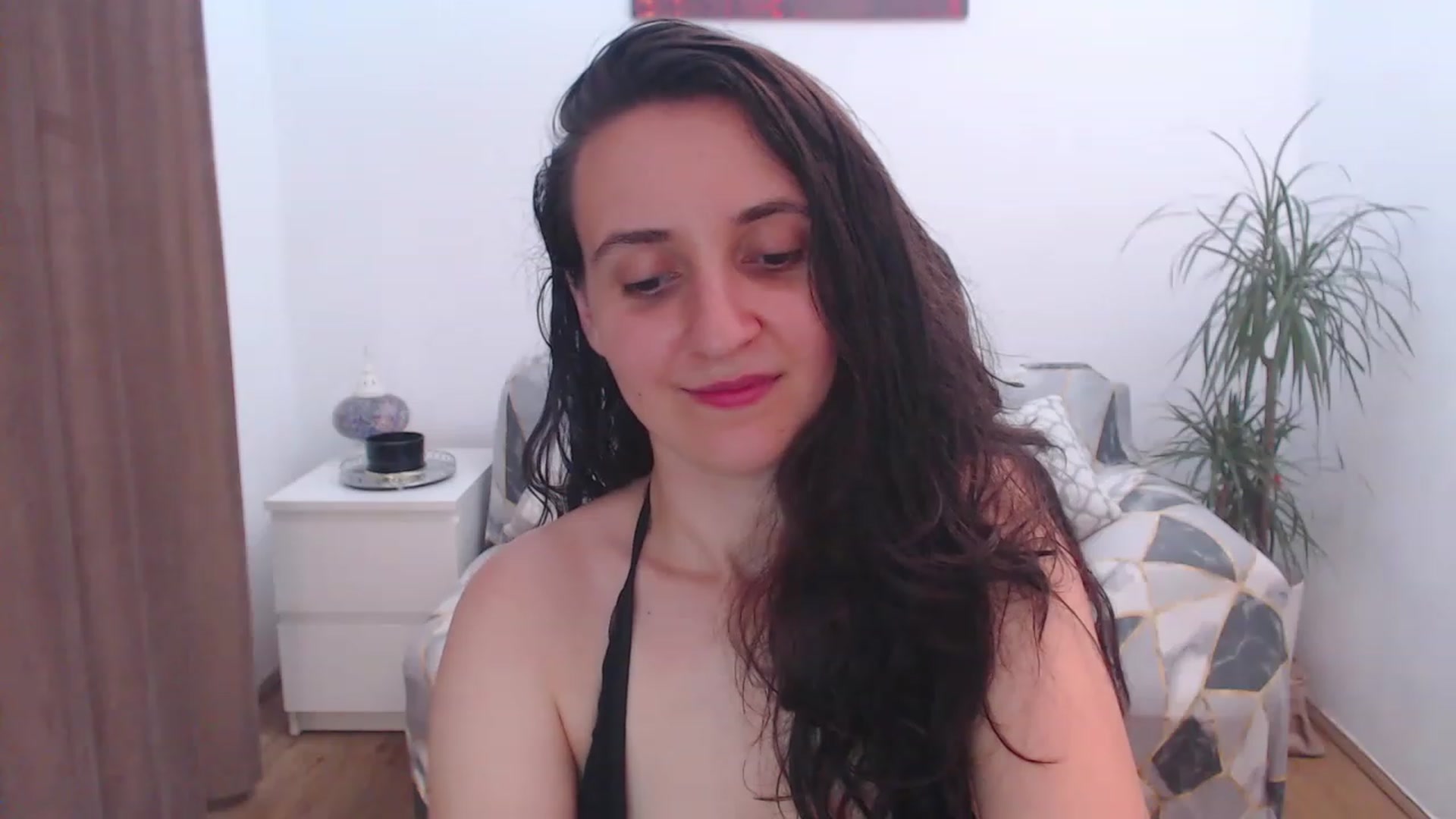 Gallery image thumbnail from Selene_Sol's myfreecams stream on, 08/07/2023, 01:07 image 17 of 20