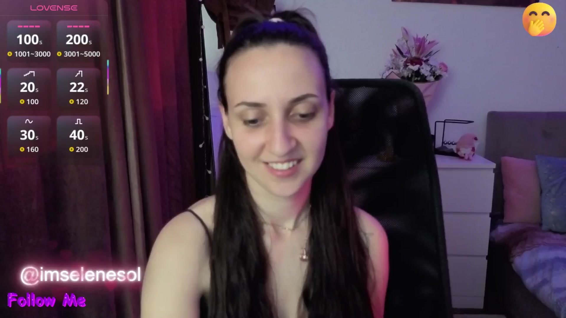 Gallery image thumbnail from Selene_Sol's myfreecams stream on, 04/08/2026, 16:52 image 4 of 20