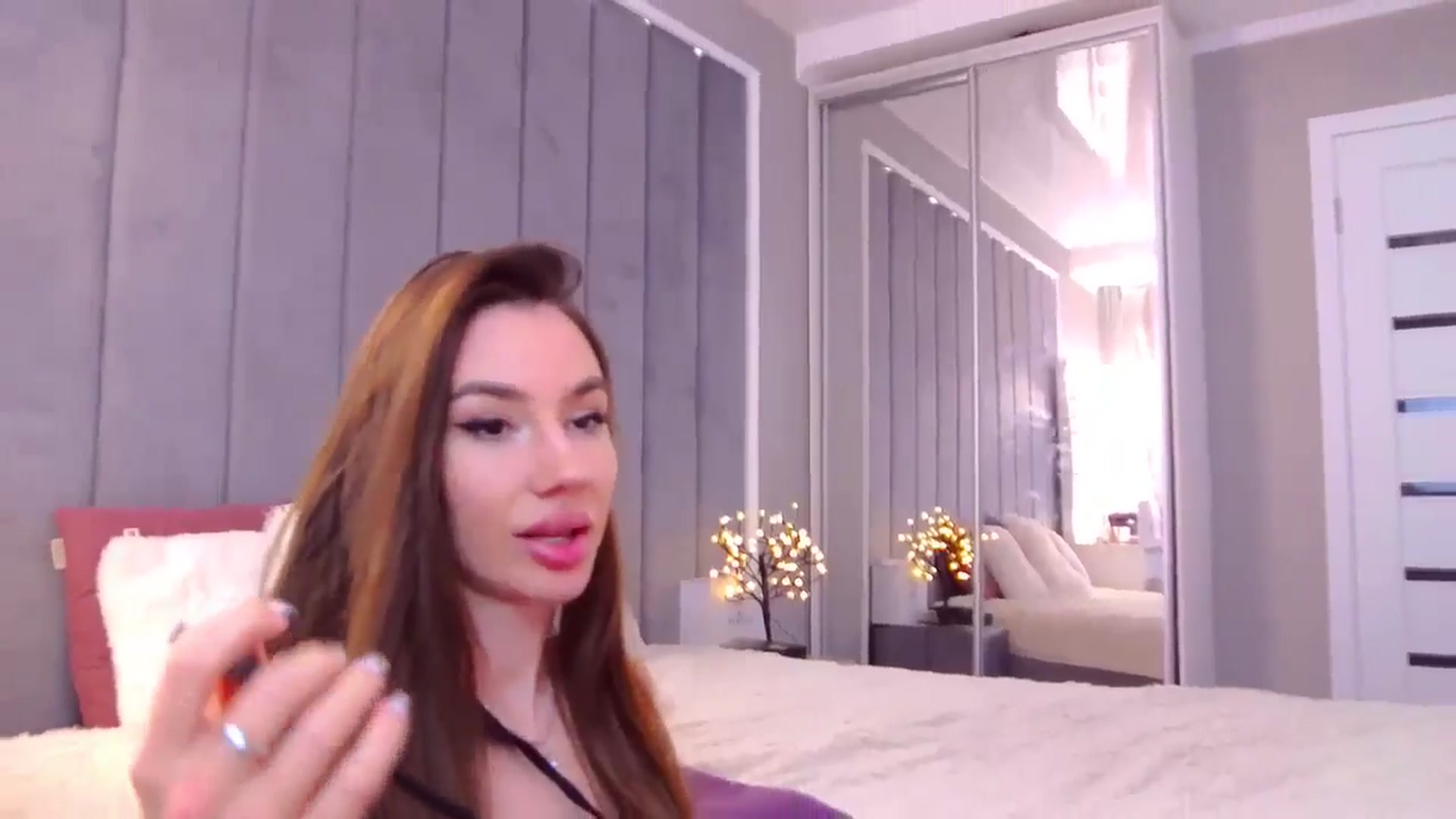 Gallery image thumbnail from Selenita007's myfreecams stream on, 01/22/2025, 15:00 image 20 of 20