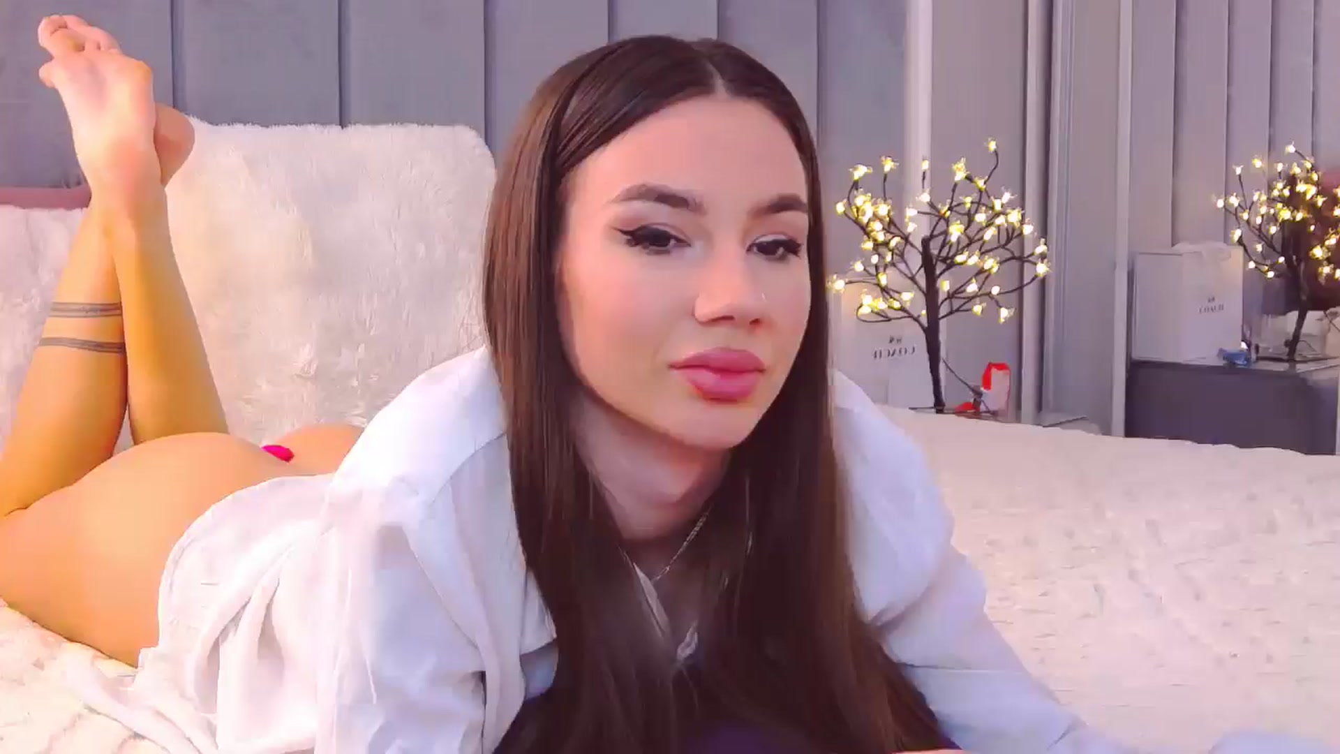 Gallery image thumbnail from Selenita007's myfreecams stream on, 02/07/2025, 09:26 image 11 of 20