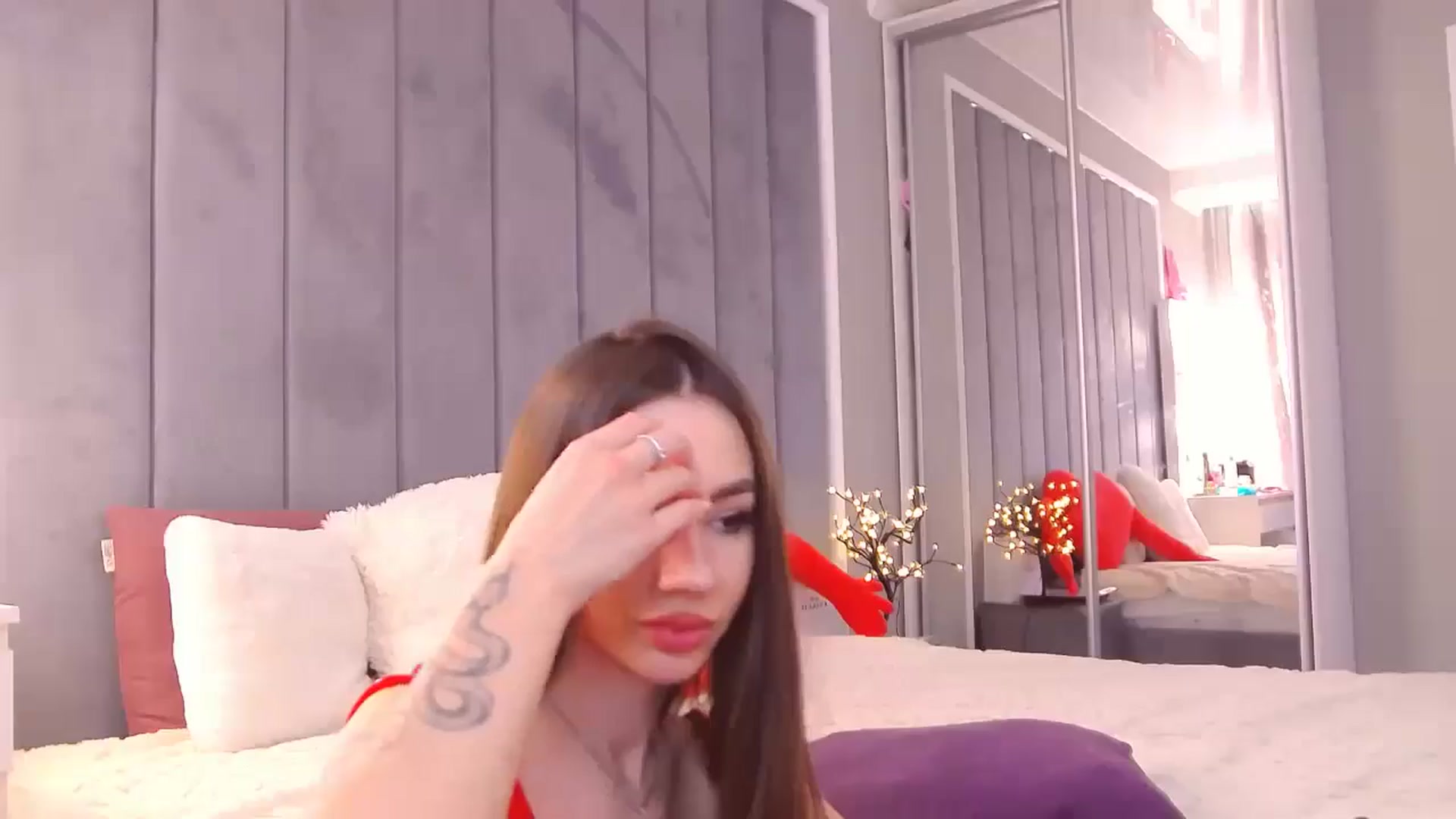 Gallery image thumbnail from Selenita007's myfreecams stream on, 03/01/2025, 12:50 image 20 of 20