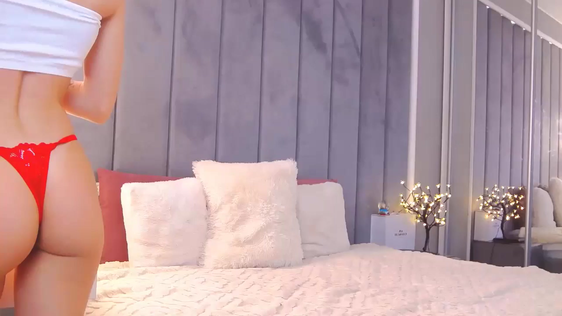 Gallery image thumbnail from Selenita007's myfreecams stream on, 03/09/2025, 11:41 image 1 of 20