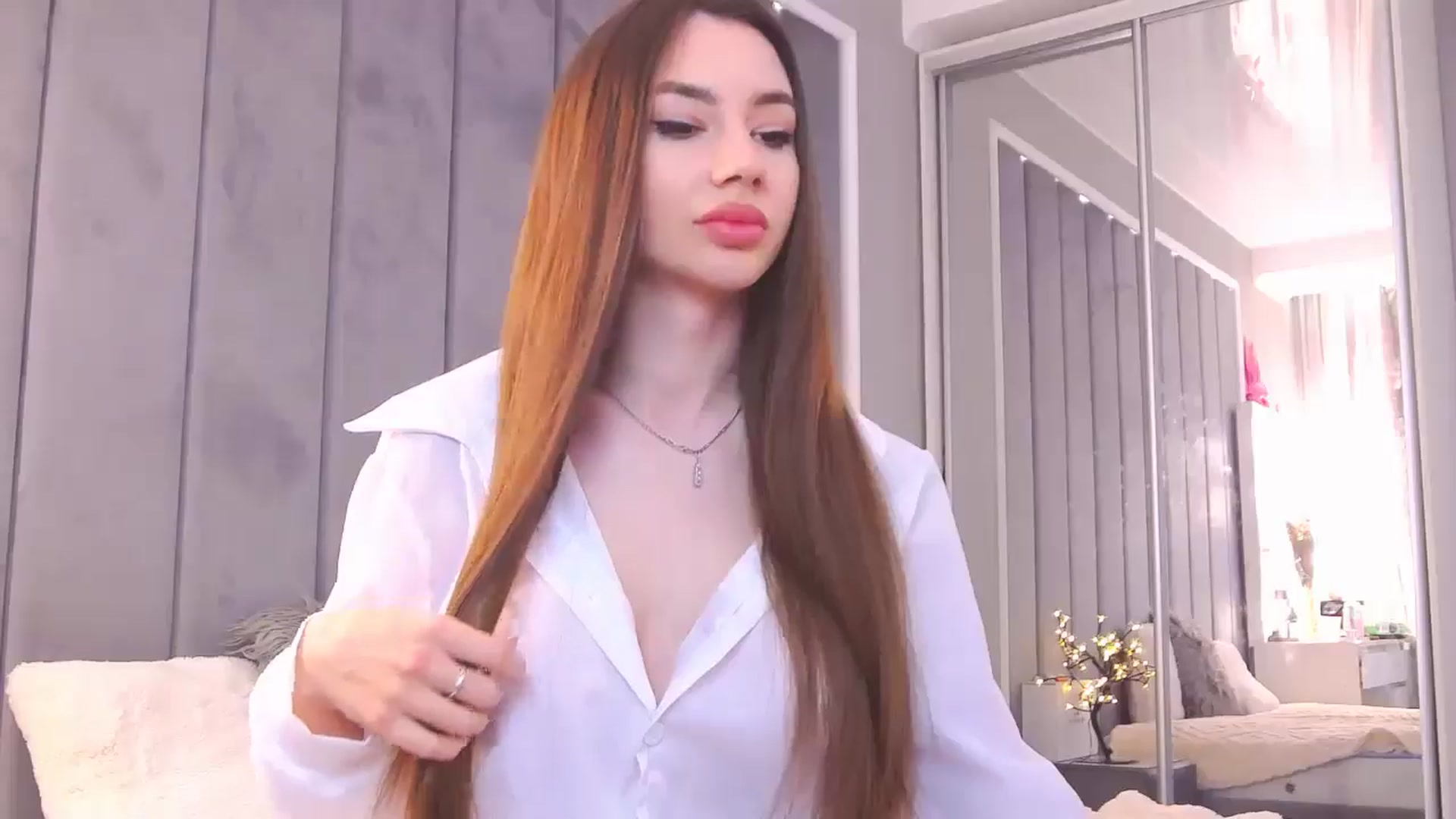 Gallery image thumbnail from Selenita007's myfreecams stream on, 03/18/2025, 09:49 image 13 of 20